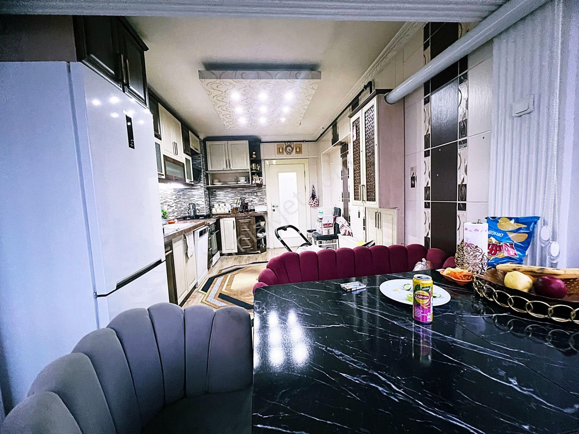 Burç Ve Pamuklar Sınırı Kızılcahamam Cadde Üstü Ful Yapılı 5+1 - Görsel 6