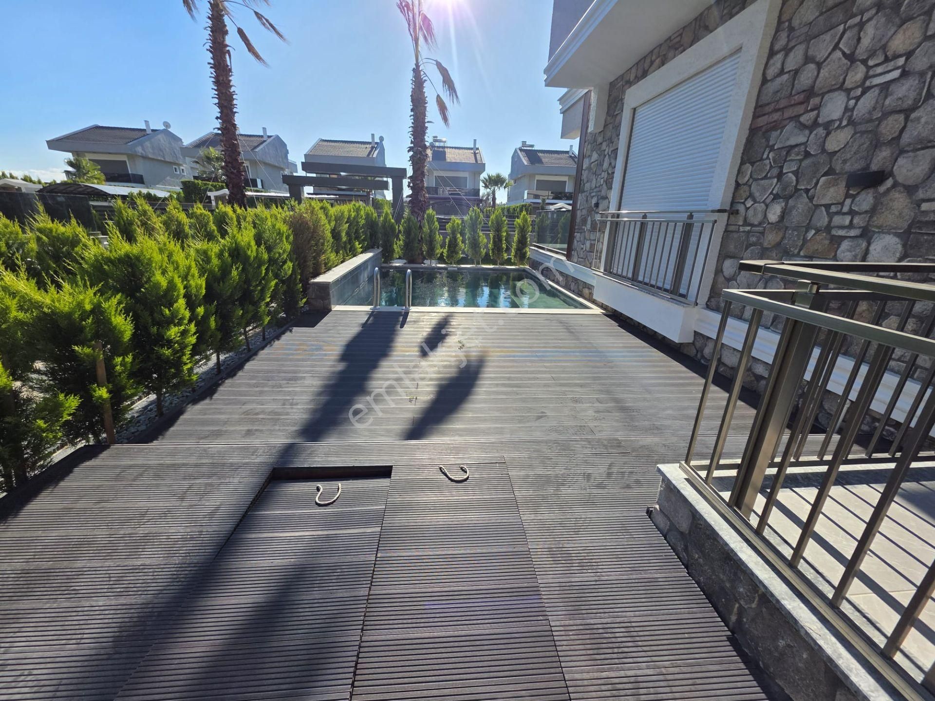 Irmaksudan Tasarımı İle Ğöz Kamaştıran 4+1 Havuzlu Lüks Villalar - Görsel 3