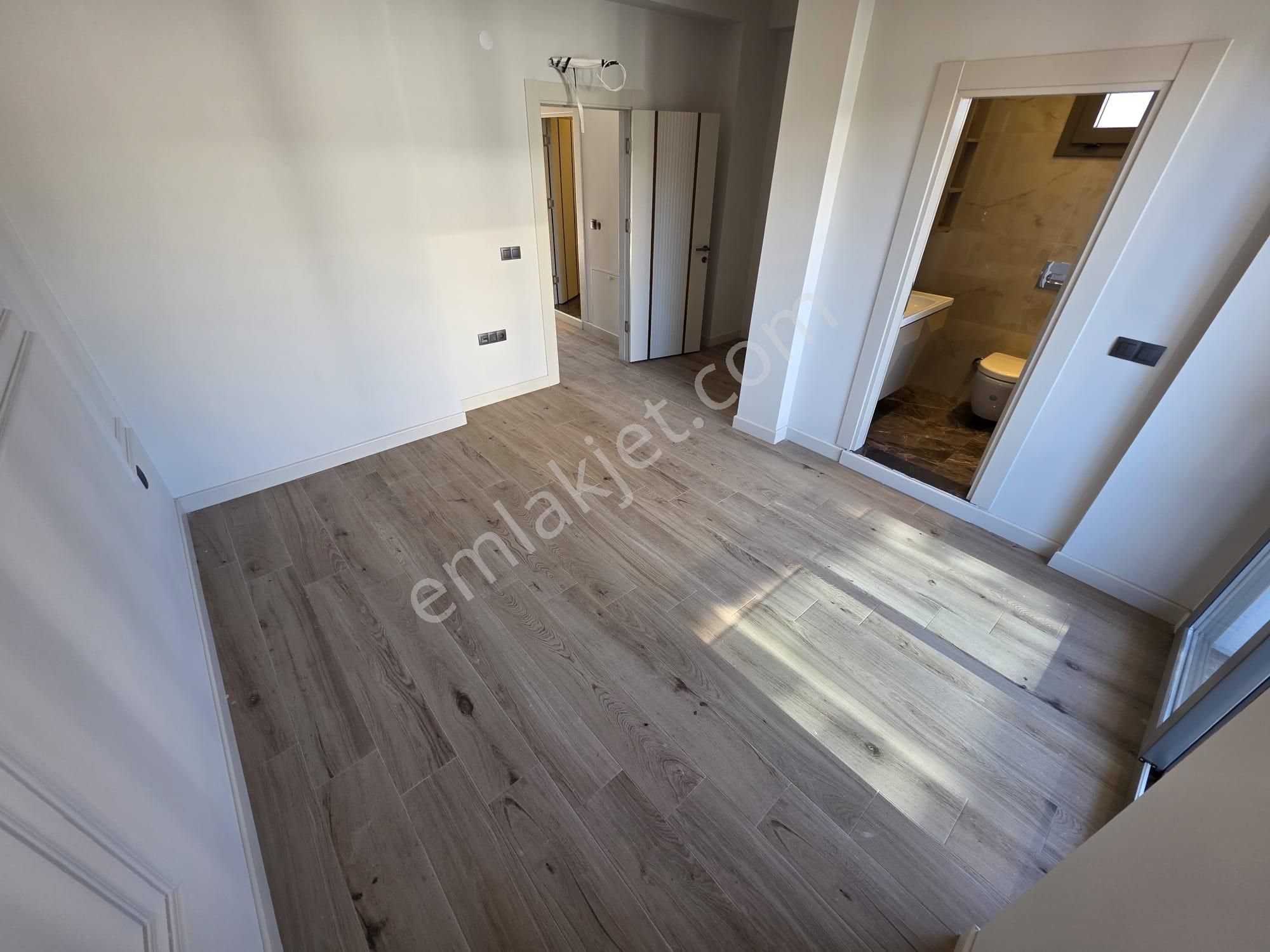 Irmaksudan Tasarımı İle Ğöz Kamaştıran 4+1 Havuzlu Lüks Villalar - Görsel 18