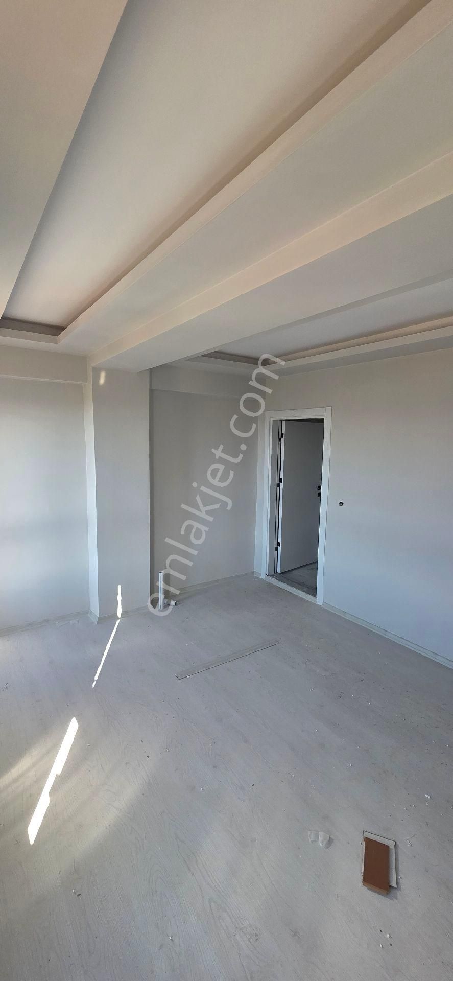 Yavuz Sultan Selim Caddesinde Satılık Lüks Daire - Görsel 2