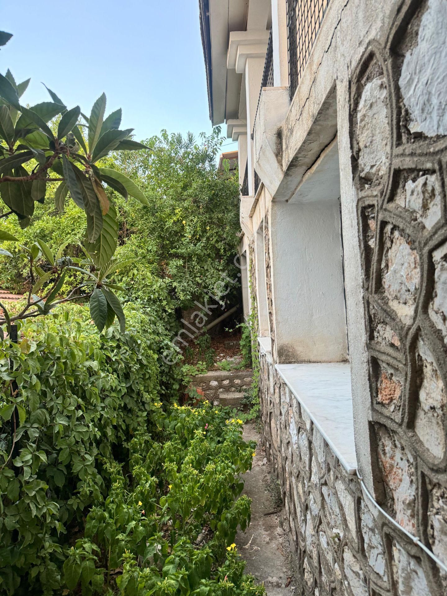 İzmir Karaburun İskelede Deniz Manzaralı Satılık Müstakil Ev - Görsel 31