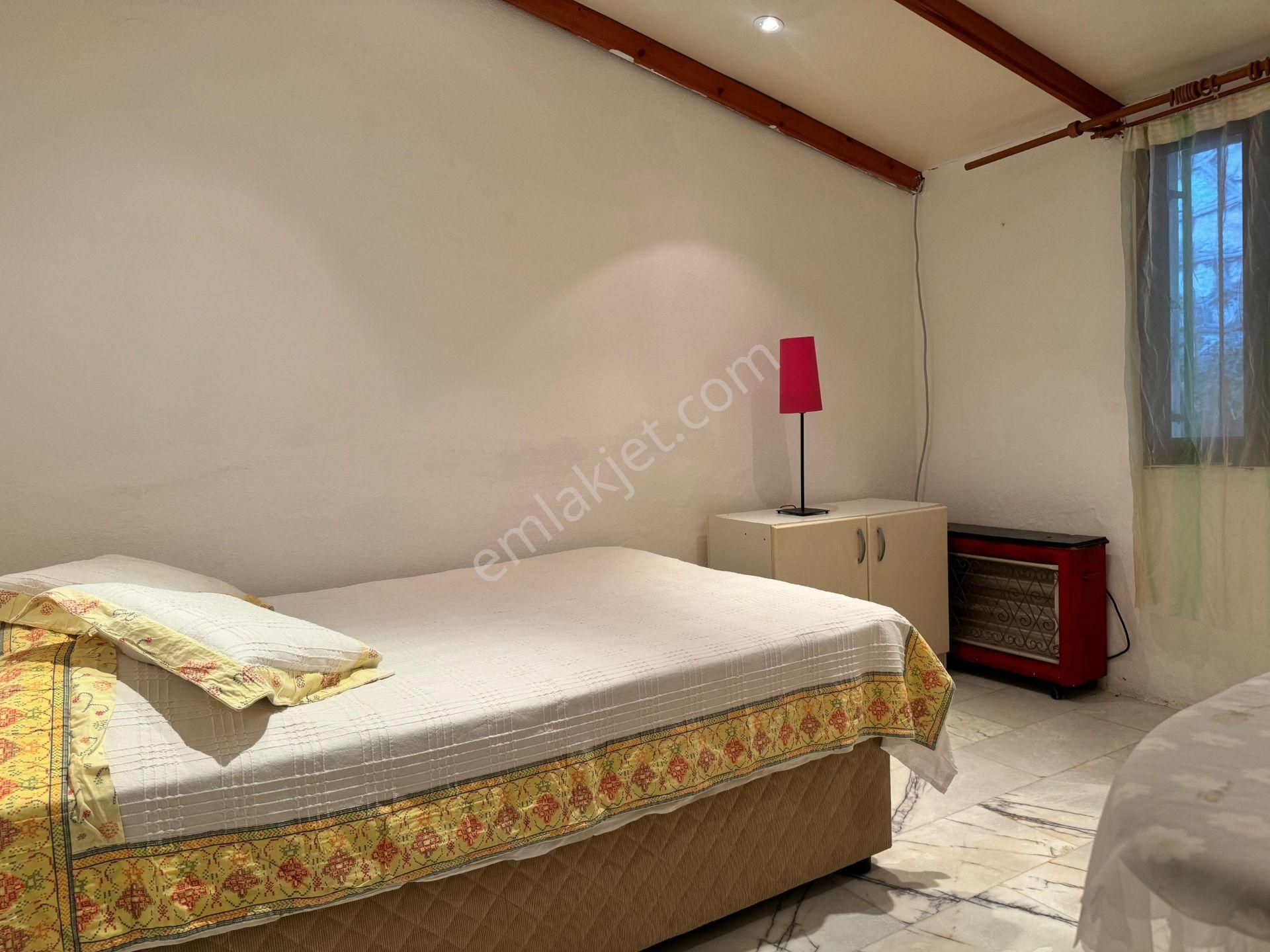 İzmir Karaburun İskelede Deniz Manzaralı Satılık Müstakil Ev - Görsel 12