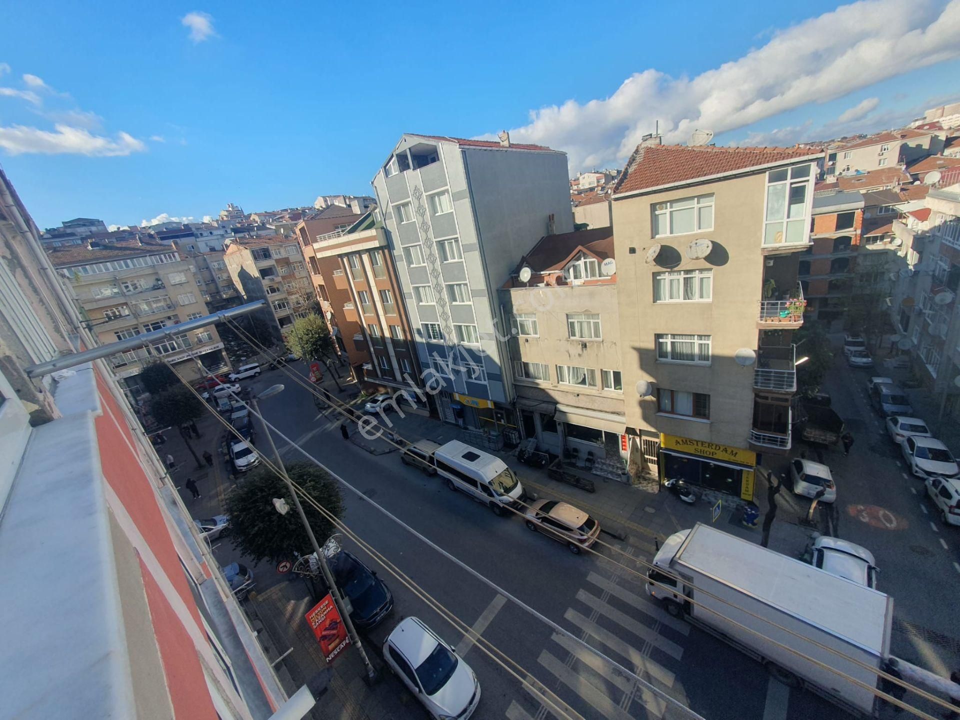 Armax'tan Hüriyet Mah Satılık 3+1 Daire Cade Cepheli - Görsel 3