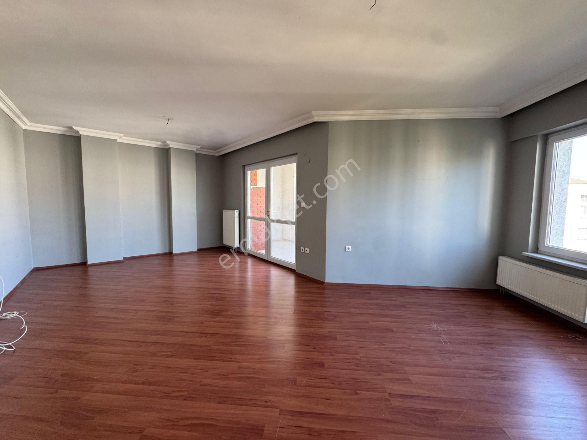 Century 21 Ewa | Yüzüncüyıl' Da Geniş Ve Ferah 3+1 Satılık Daire - Görsel 2