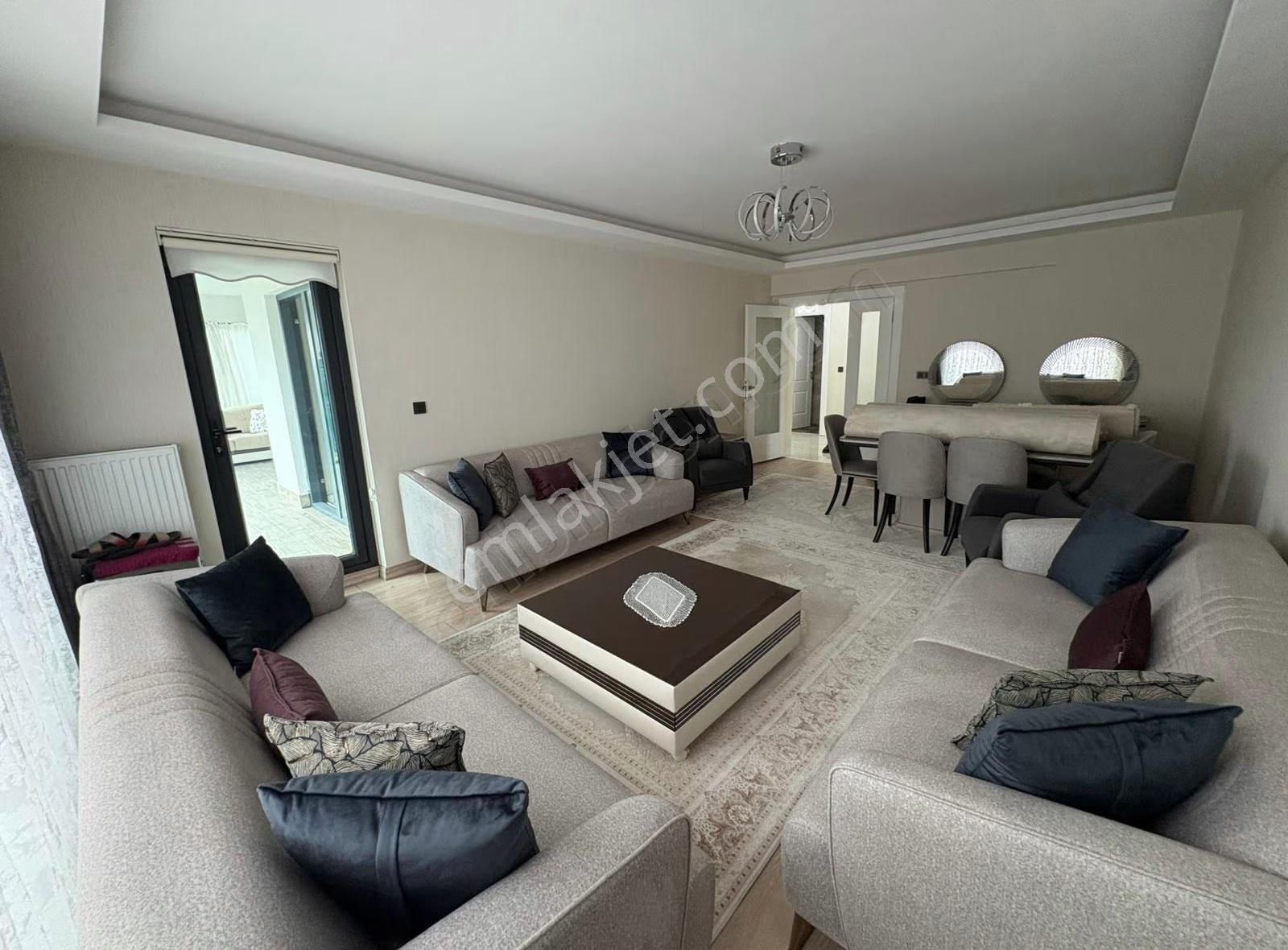 Batıkent Çakırlarda Merkezi Konumda Süper Lüks Satılık 4+1 Daire - Görsel 2