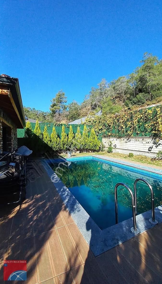 Yanıklarda 2+1 Müstakil Lüks Villa - Görsel 12