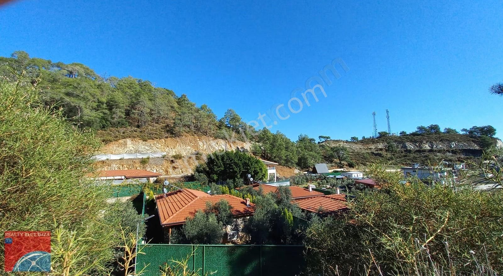 Yanıklarda 2+1 Müstakil Lüks Villa - Görsel 9