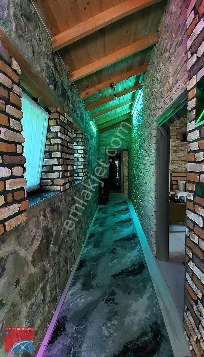 Yanıklarda 2+1 Müstakil Lüks Villa - Görsel 8