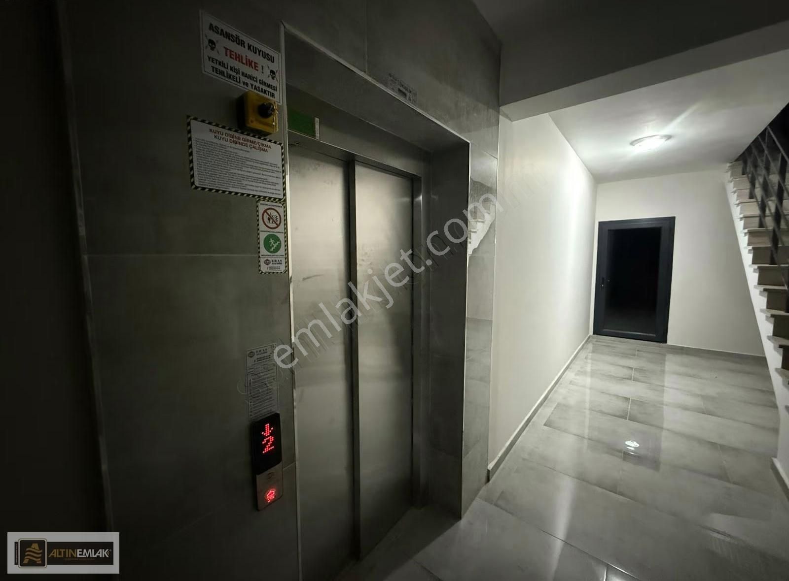 Tekirdağ Ortacami Mah.uşar Palasta Kiralık 2+1 Daire - Görsel 5