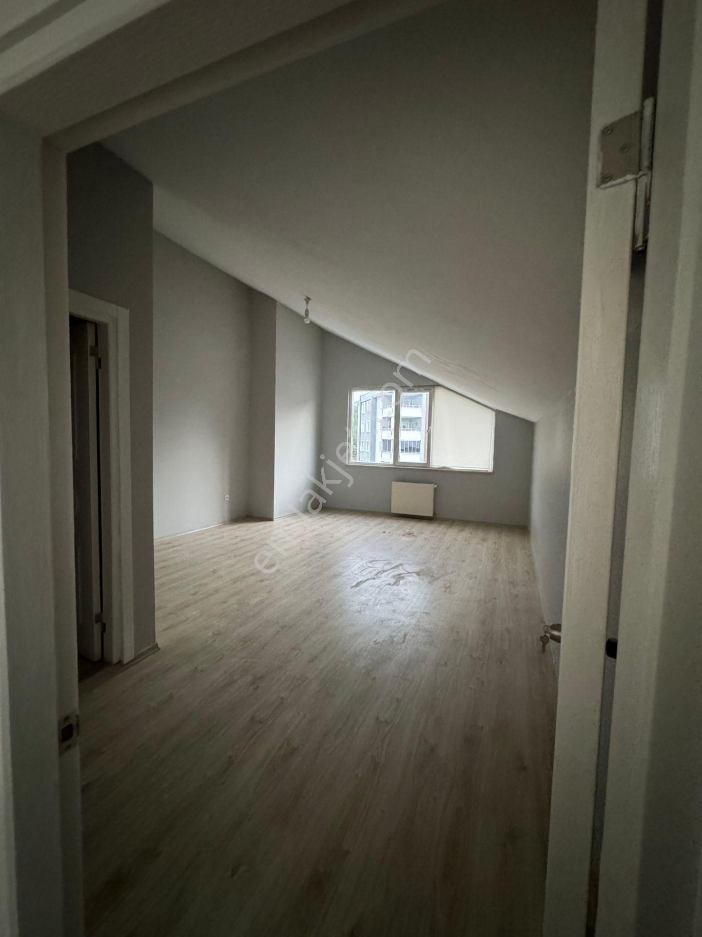 Remax Advantage'den Kiralık 5+1 Havuzlu Site İçinde Daire - Görsel 9