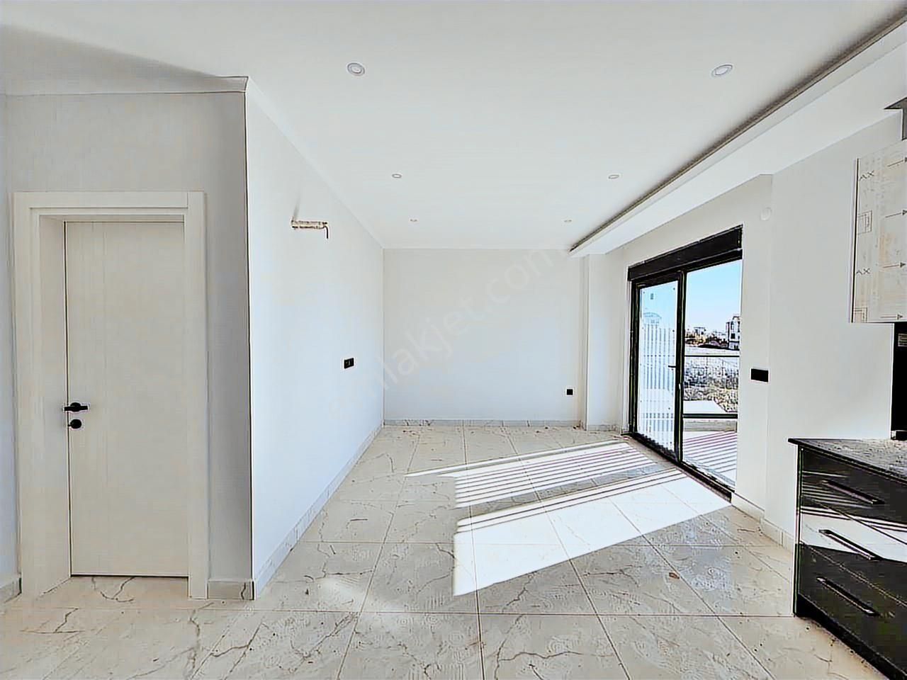 Alanya Payallar Mahallesinde Satılık Site İçi Sıfır 1+1 Daire - Görsel 2