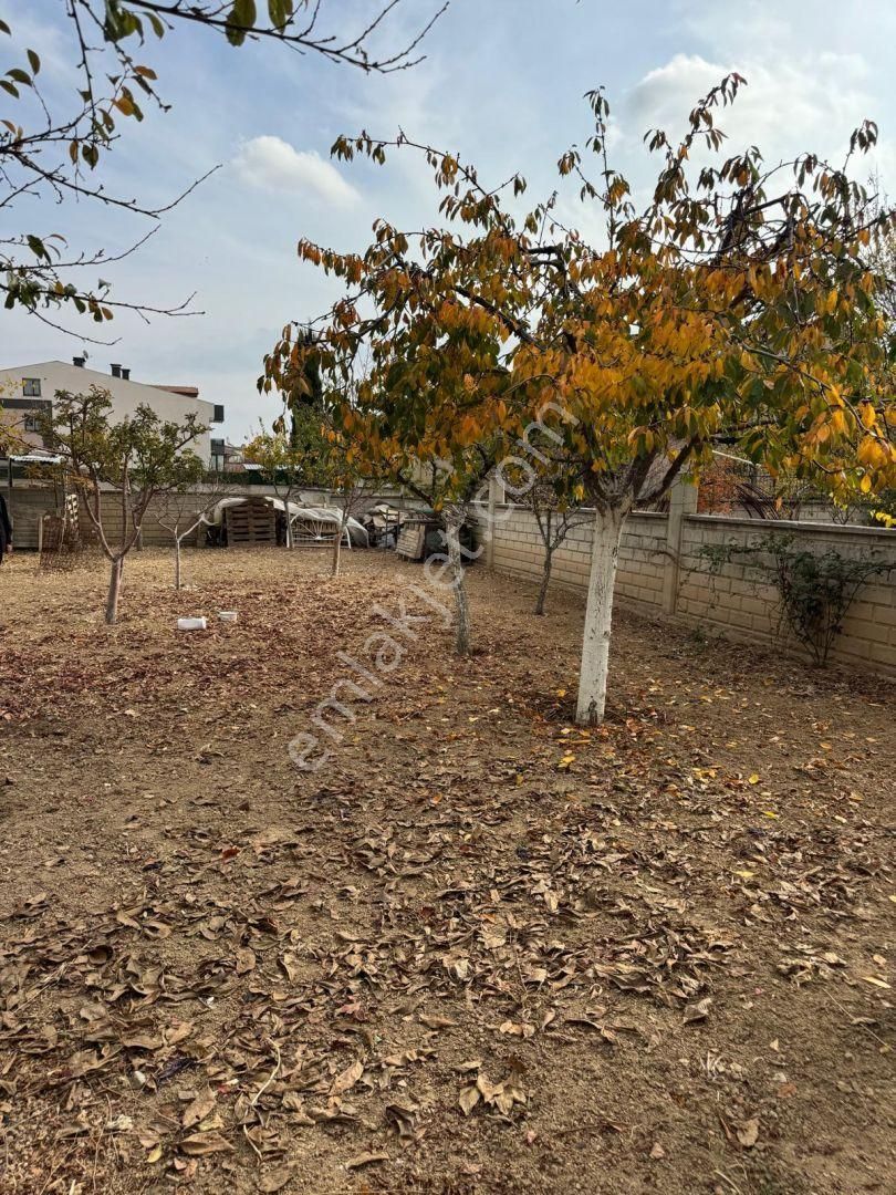 Konya Meram Harmancık Mahallesinde 1.015 M² Arsa İçinde 3 Katlı Ev - Görsel 6