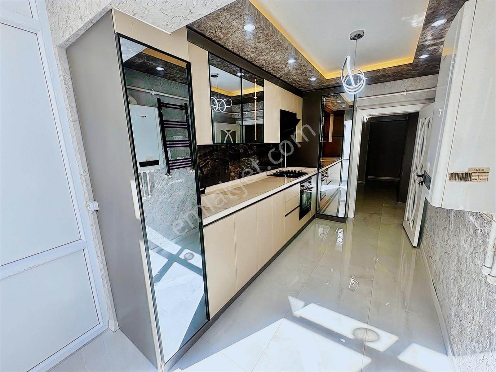 Maraşal Çakmak Mah 3+1 Ultra Lüks Yapılı Ara Katta Satılık Daire - Görsel 15