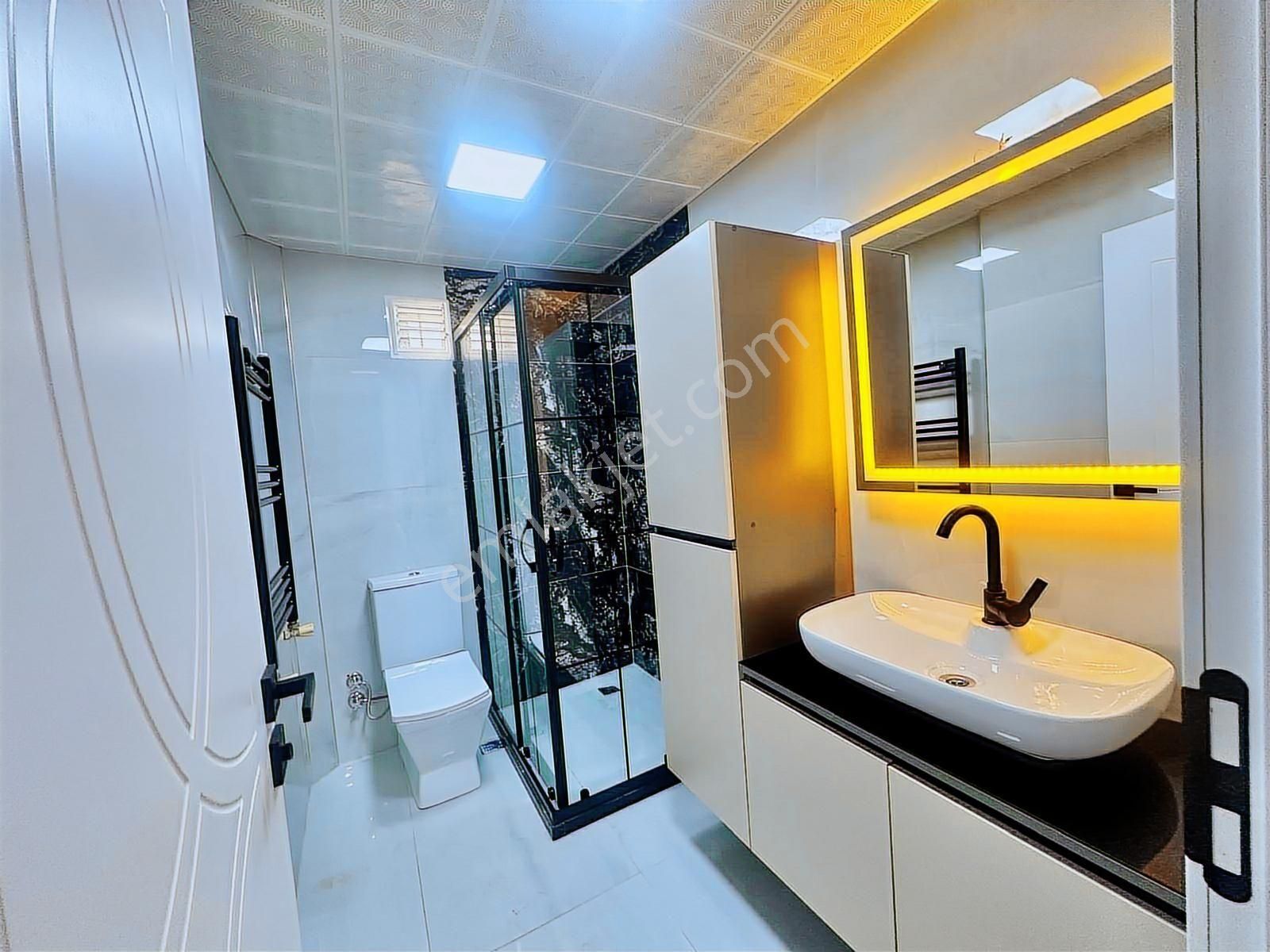 Maraşal Çakmak Mah 3+1 Ultra Lüks Yapılı Ara Katta Satılık Daire - Görsel 11