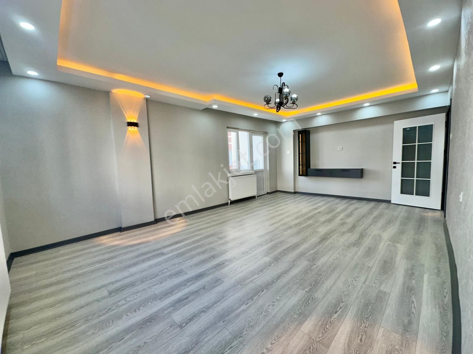 Sincan Plevne Mah. 3+1 Lüks Yapılı 2.katta Satılık Daire - Görsel 5