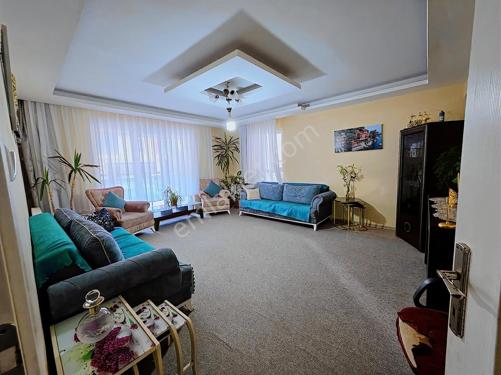 İnce Emlak'tan Asansörlü Genişş Çift Banyolu 3+1 Ters Dubleks!..