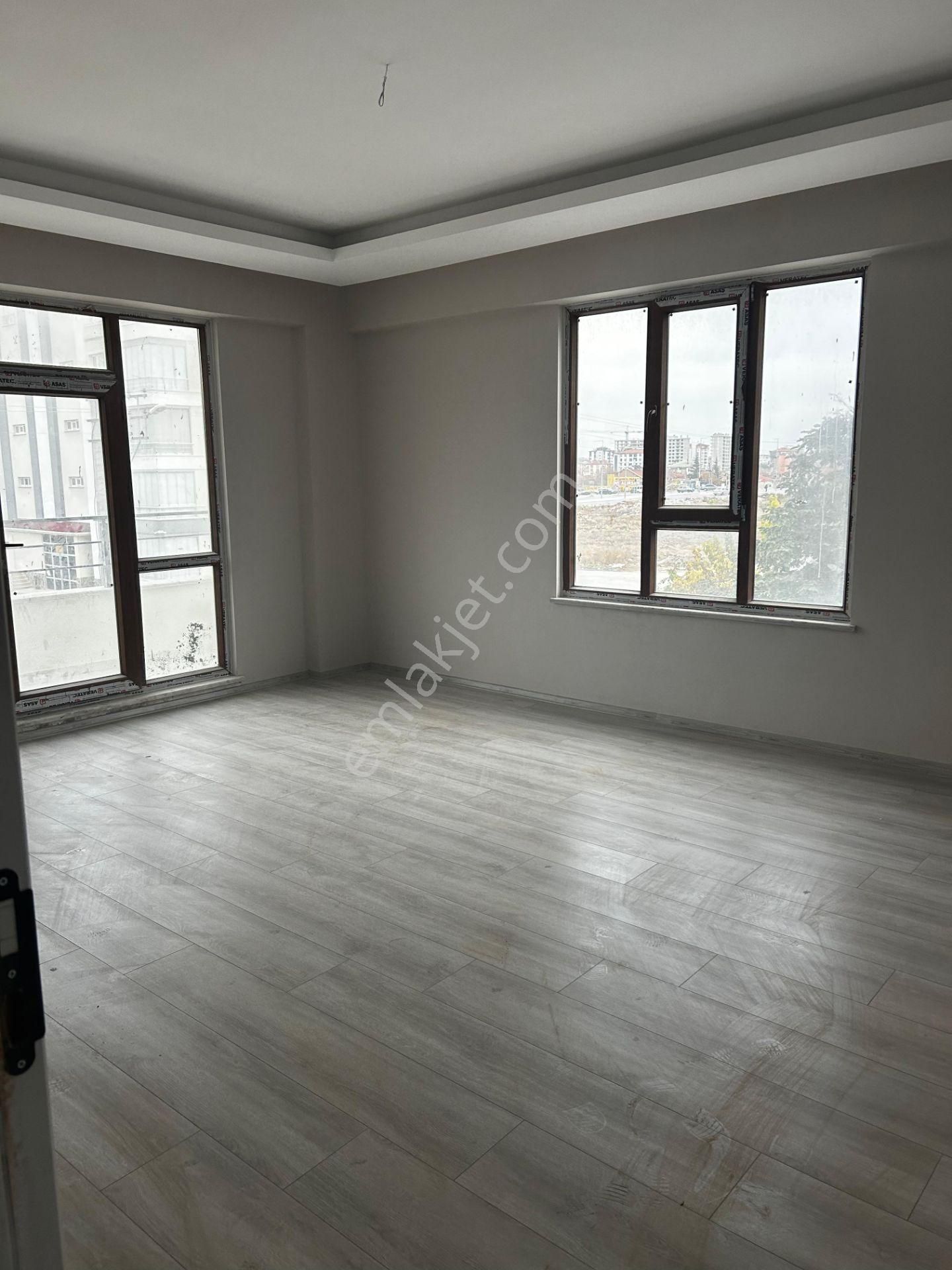 İsa Kavak Gayrimenkul'den Satılık 3+1 Daire – Selçuklu Hanaybaşı - Görsel 7