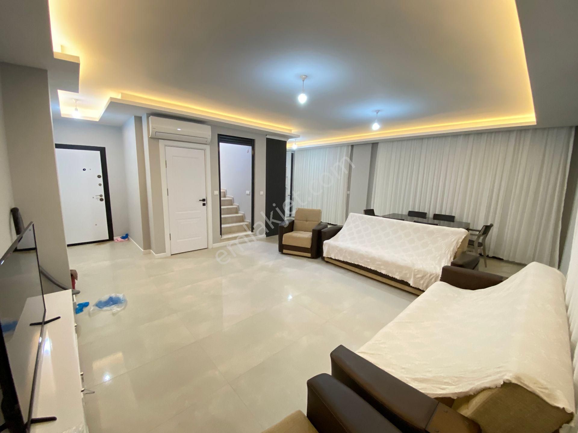 Seferihisar Doğanbey De Tek Mustakil Yerden Isıtma Ultra Lüx Satılık 3+1 Villa - Görsel 24