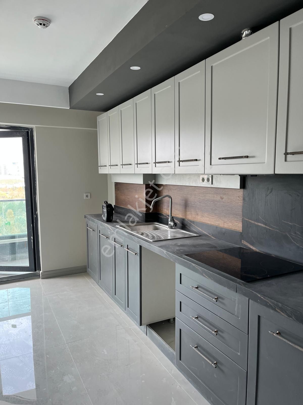 Cb Vizyon'dan Adress Göksu'da Göl Manzaralı Satılık 4+1 Daire - Görsel 31