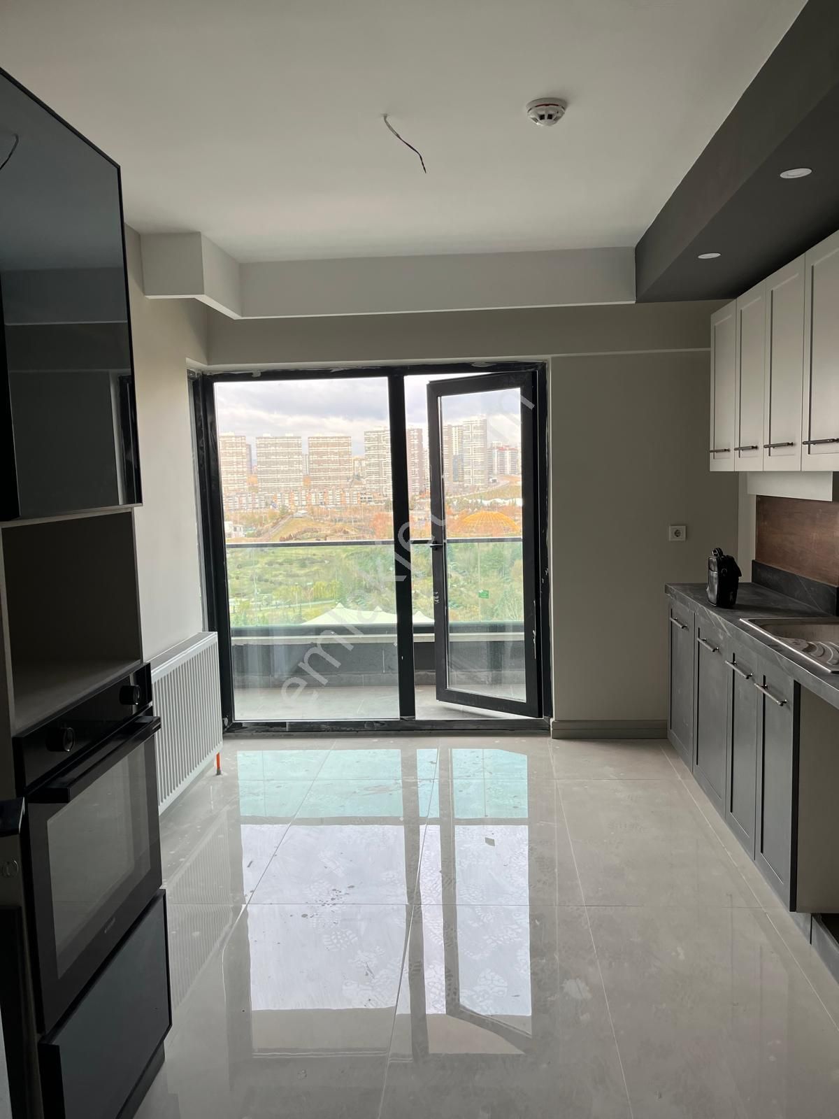 Cb Vizyon'dan Adress Göksu'da Göl Manzaralı Satılık 4+1 Daire - Görsel 28