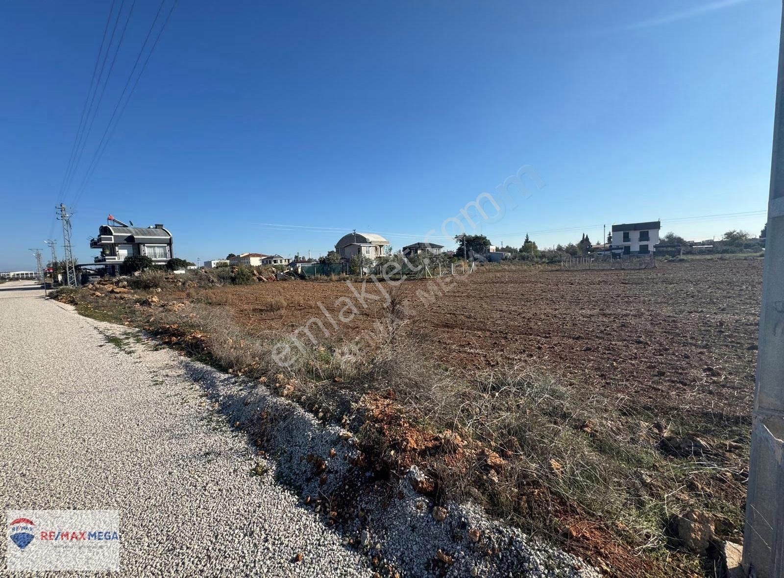 Başköy /odabaşı Yola Cephe 791 M² Satılık Arsa