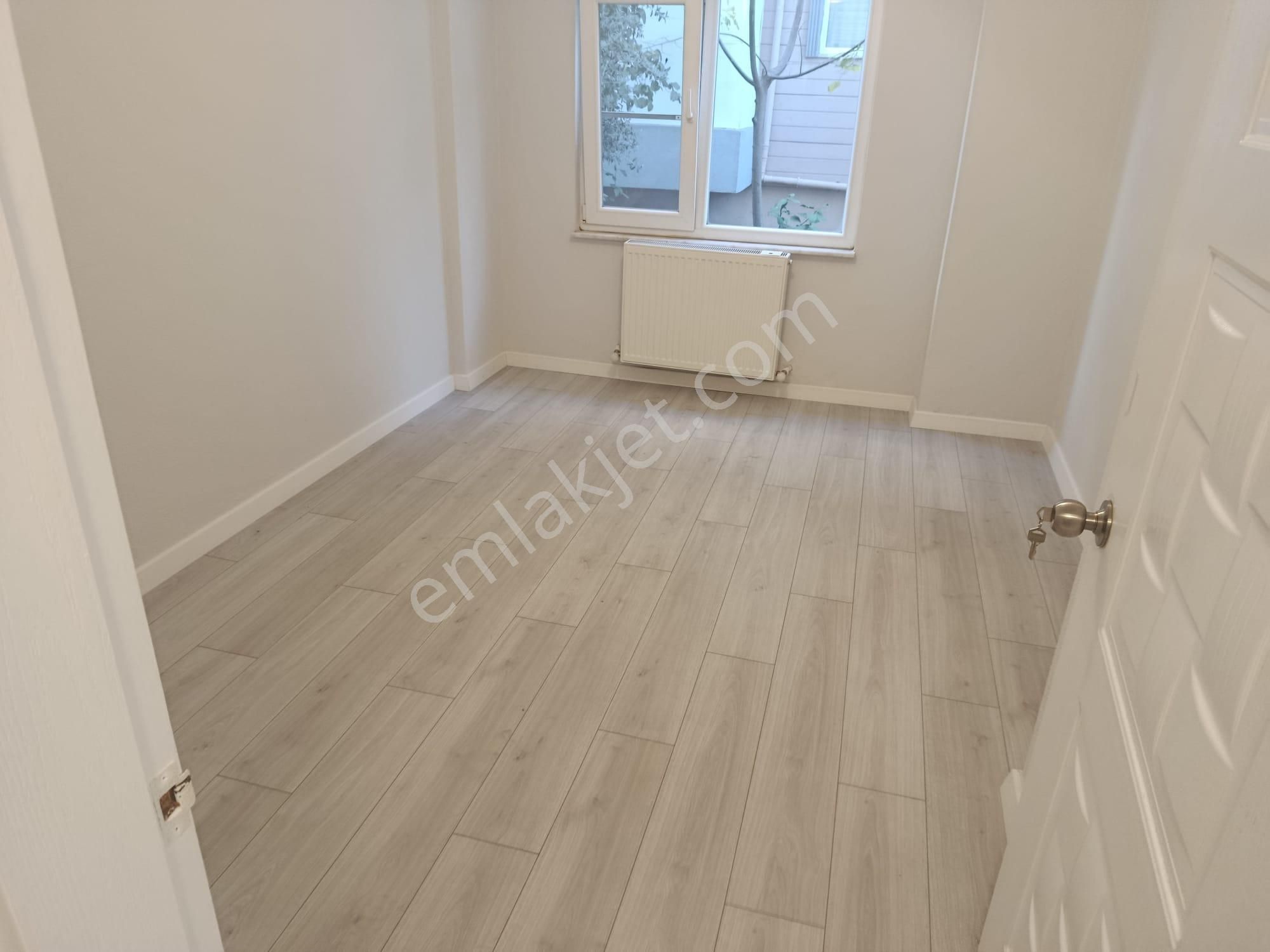 Akçay Doruk Gayrimenkul'den Kendine Ait Bahçe Girişine Sahip Full Yenilenmiş Daire - Görsel 34