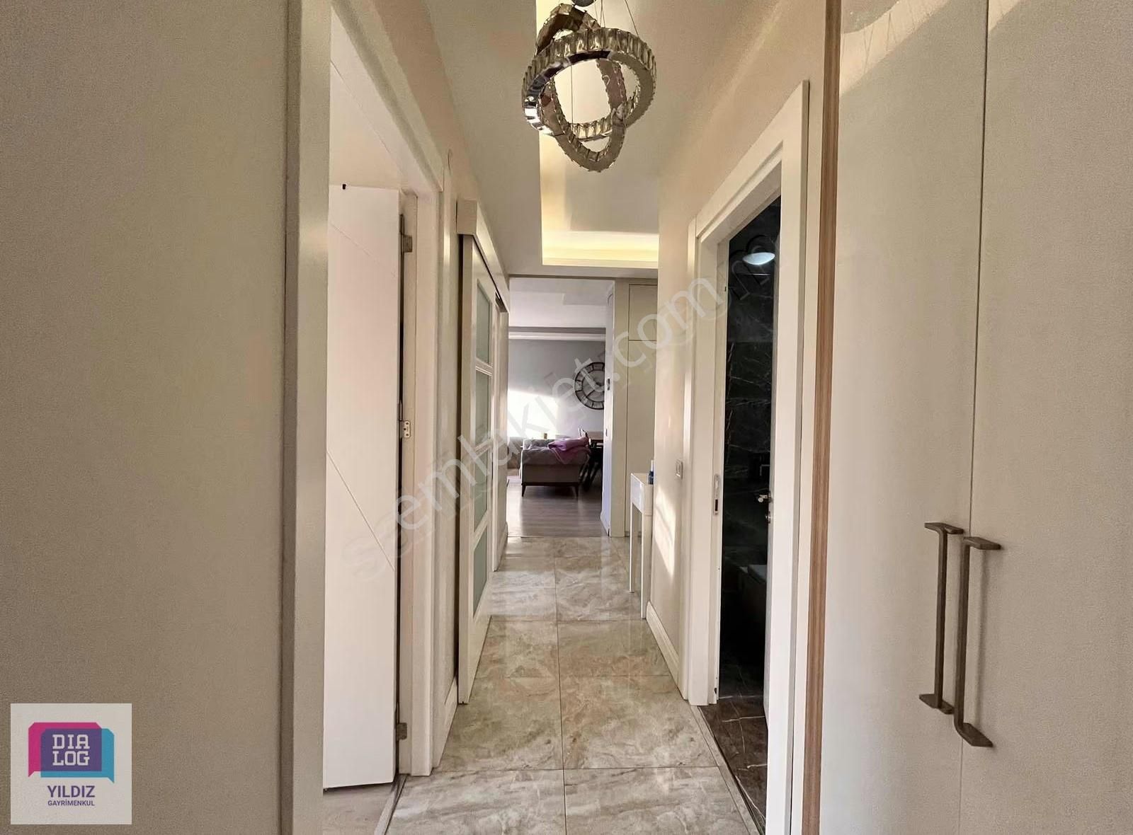 Dialog Yıldız / Balat'ın Kalbinde Cadde Üstü 2+1 Satılık Daire - Görsel 26