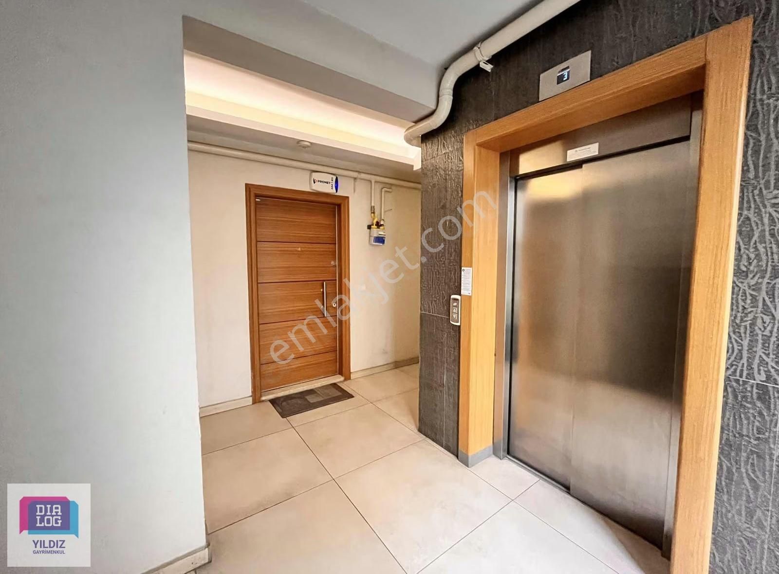 Dialog Yıldız / Balat'ın Kalbinde Cadde Üstü 2+1 Satılık Daire - Görsel 20