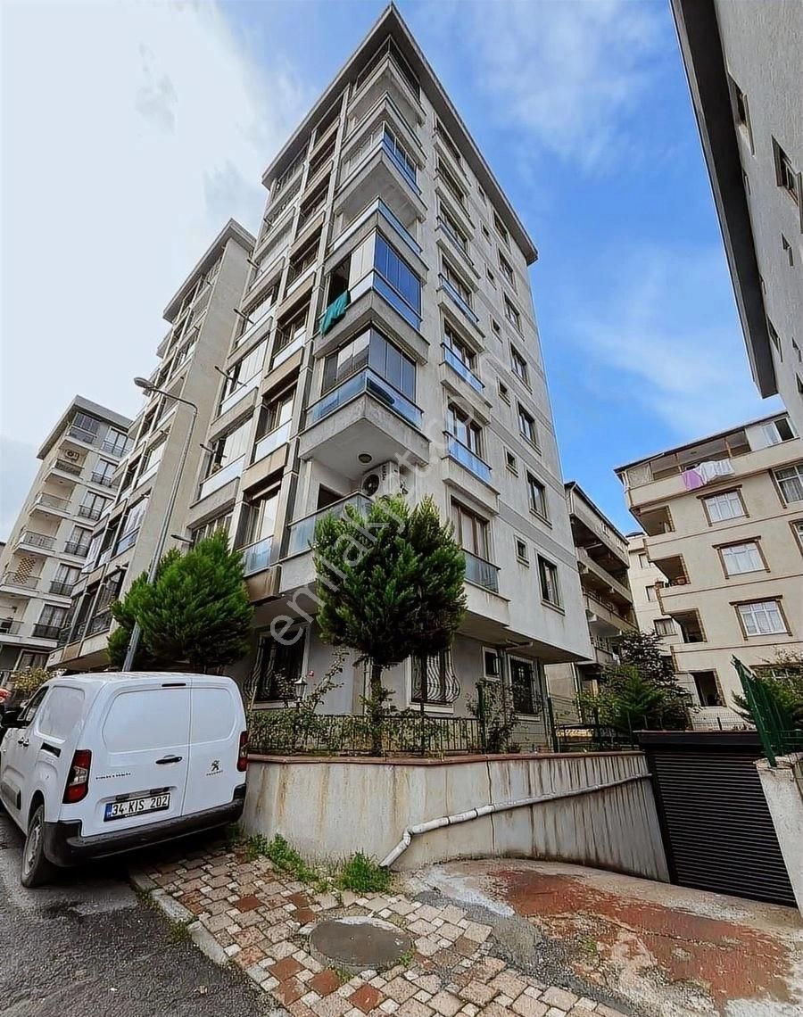 Kirazlıderede Kapalı Otoparklı Satılık 2+1 Ful Krediye Uygun - Görsel 24