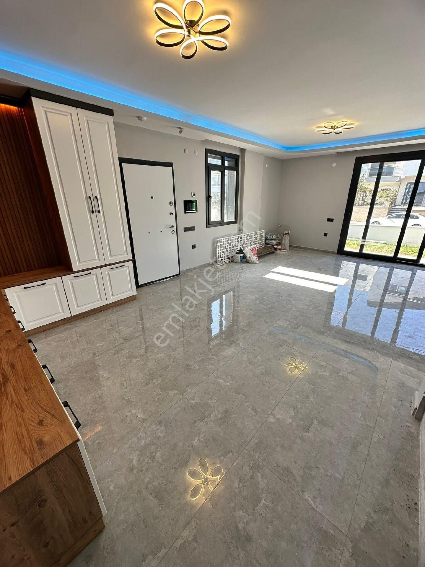 Didim Hisar Mah Satılık 3+1 Bitişik Nizamlı Tripleks Villa - Görsel 8