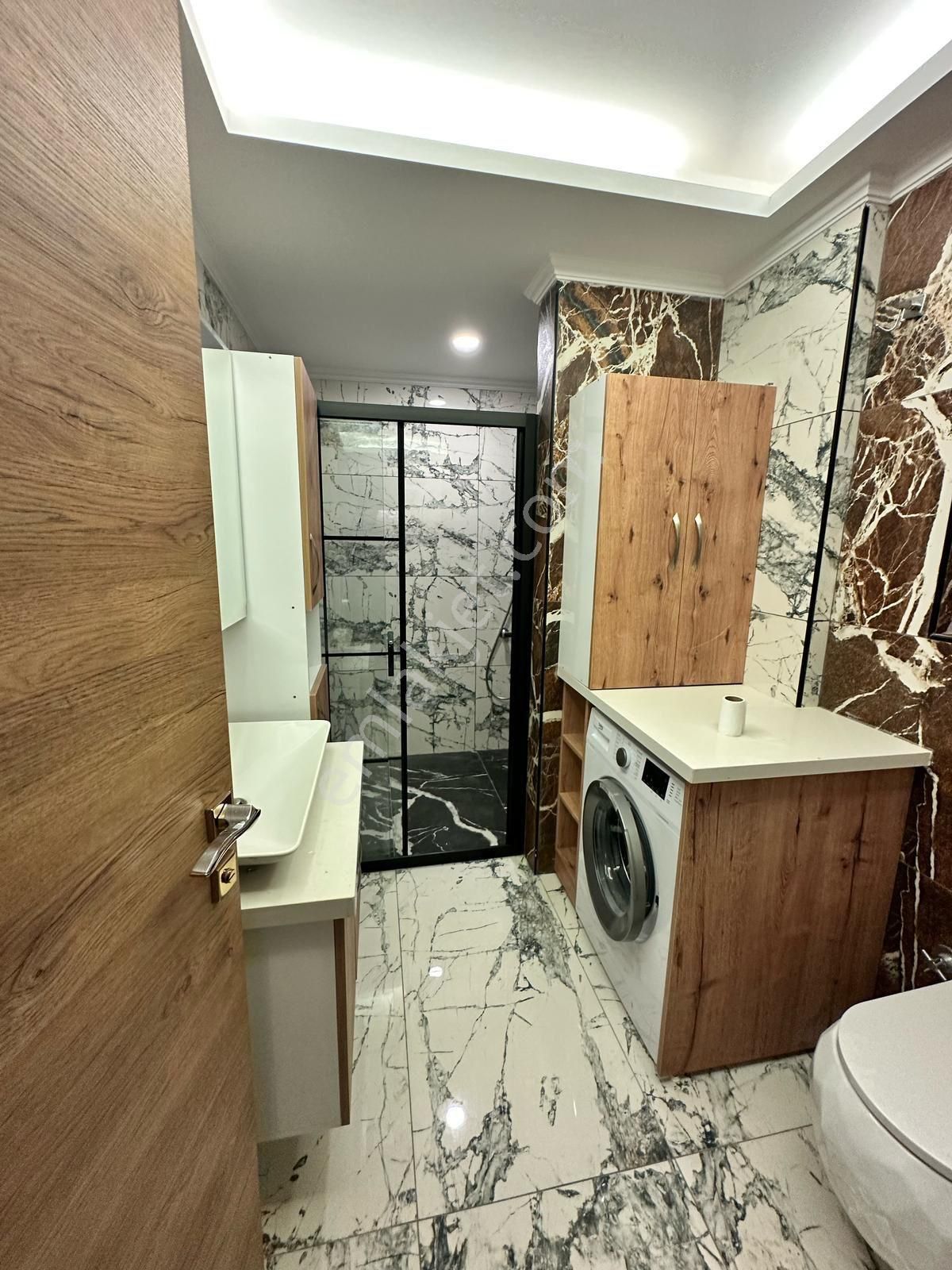 Merkezde Lüks Yaşam! Kuşadası 3+1 Özel Havuzlu, Doğalgazlı, Eşyalı Villa - Görsel 7