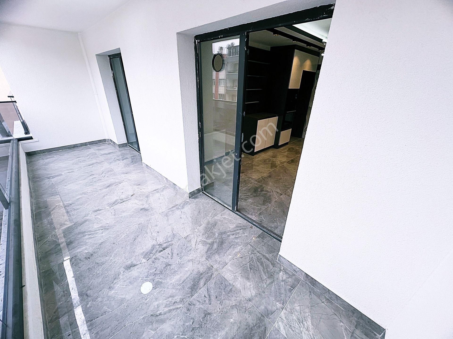 Cihandan Burç Mah Piri Cadde Yakını Sıfır Satlık Ultra Lüks 3+1 - Görsel 8