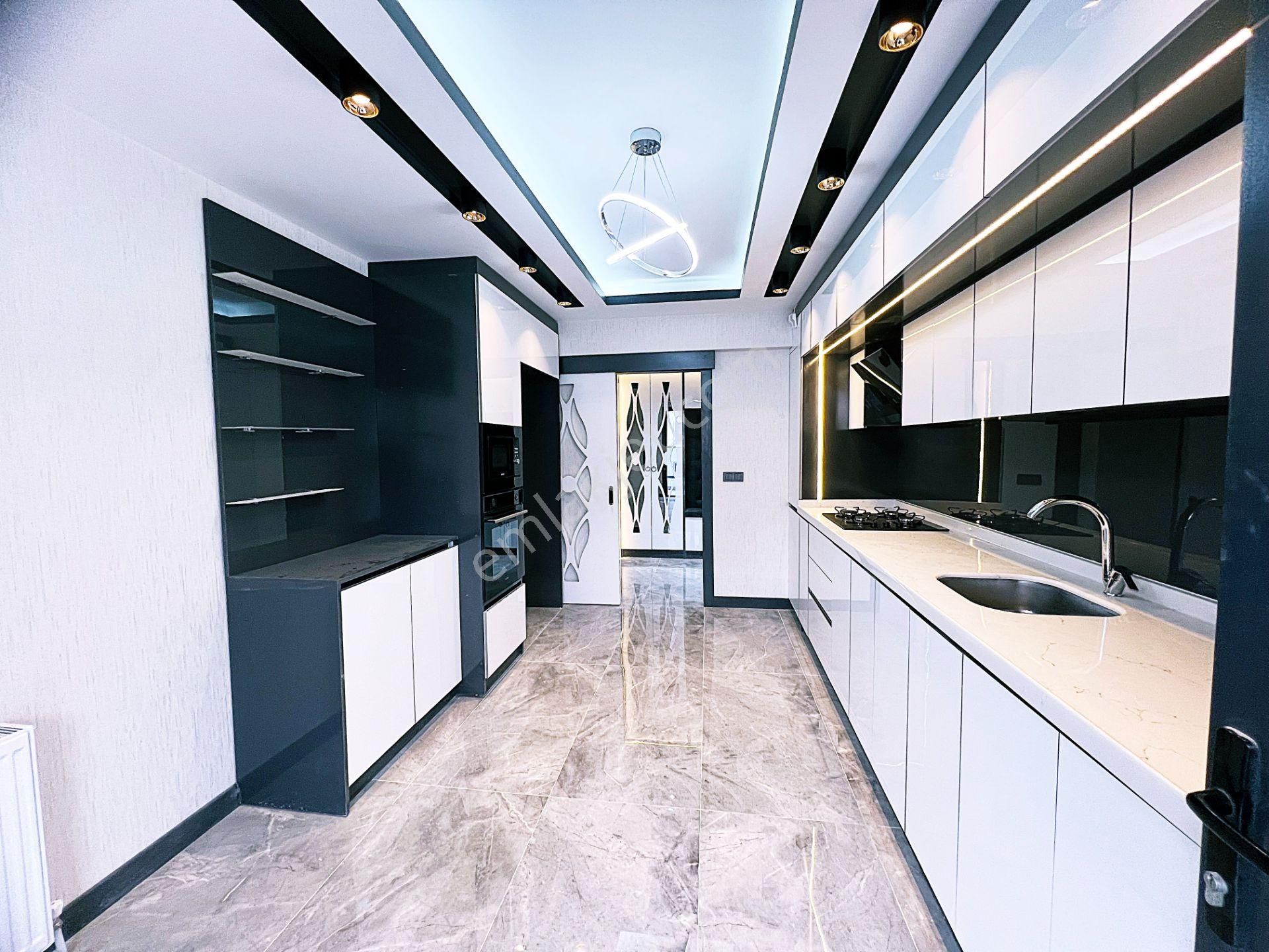 Cihandan Burç Mah Piri Cadde Yakını Sıfır Satlık Ultra Lüks 3+1 - Görsel 5