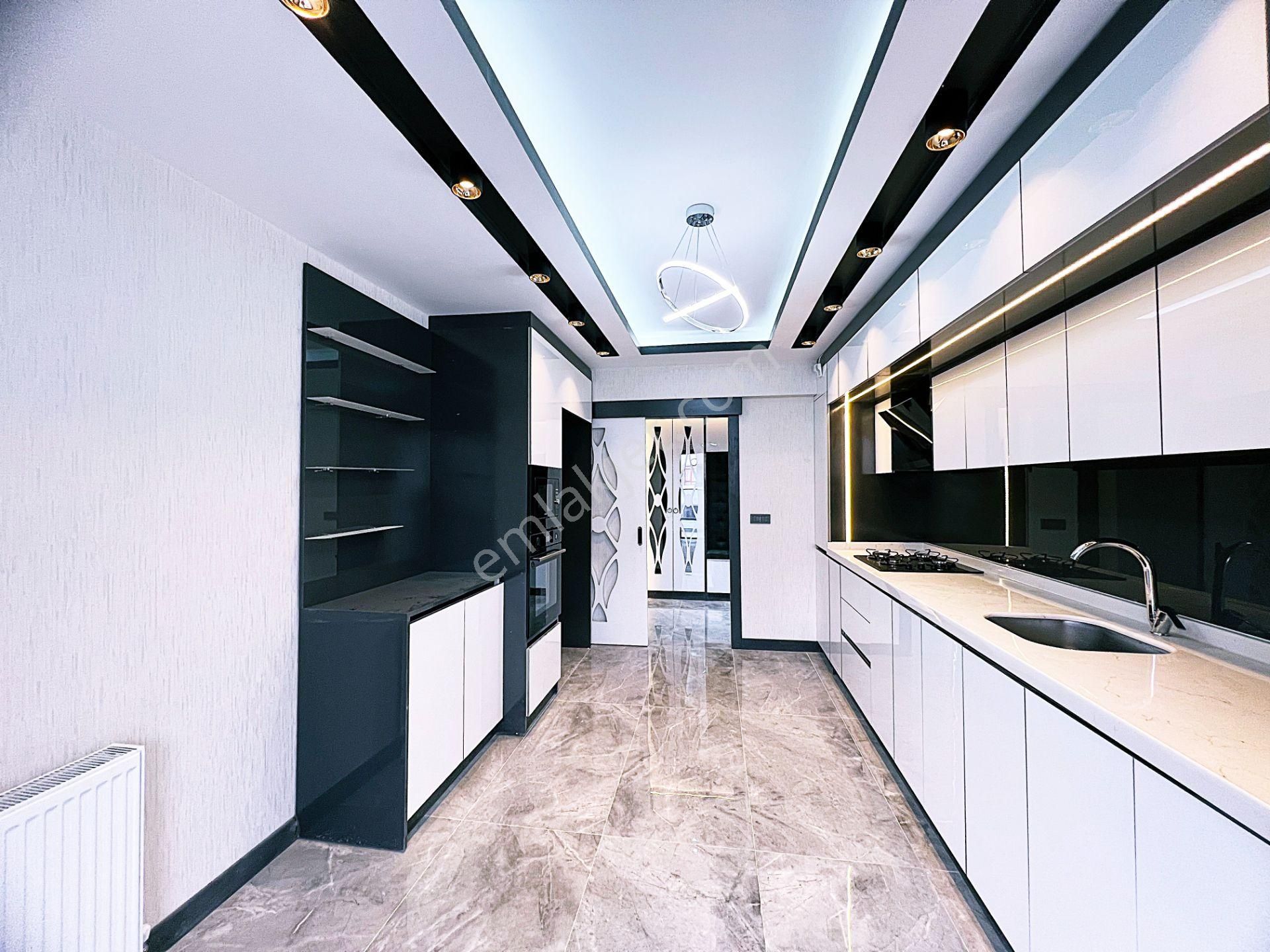 Cihandan Burç Mah Piri Cadde Yakını Sıfır Satlık Ultra Lüks 3+1 - Görsel 6