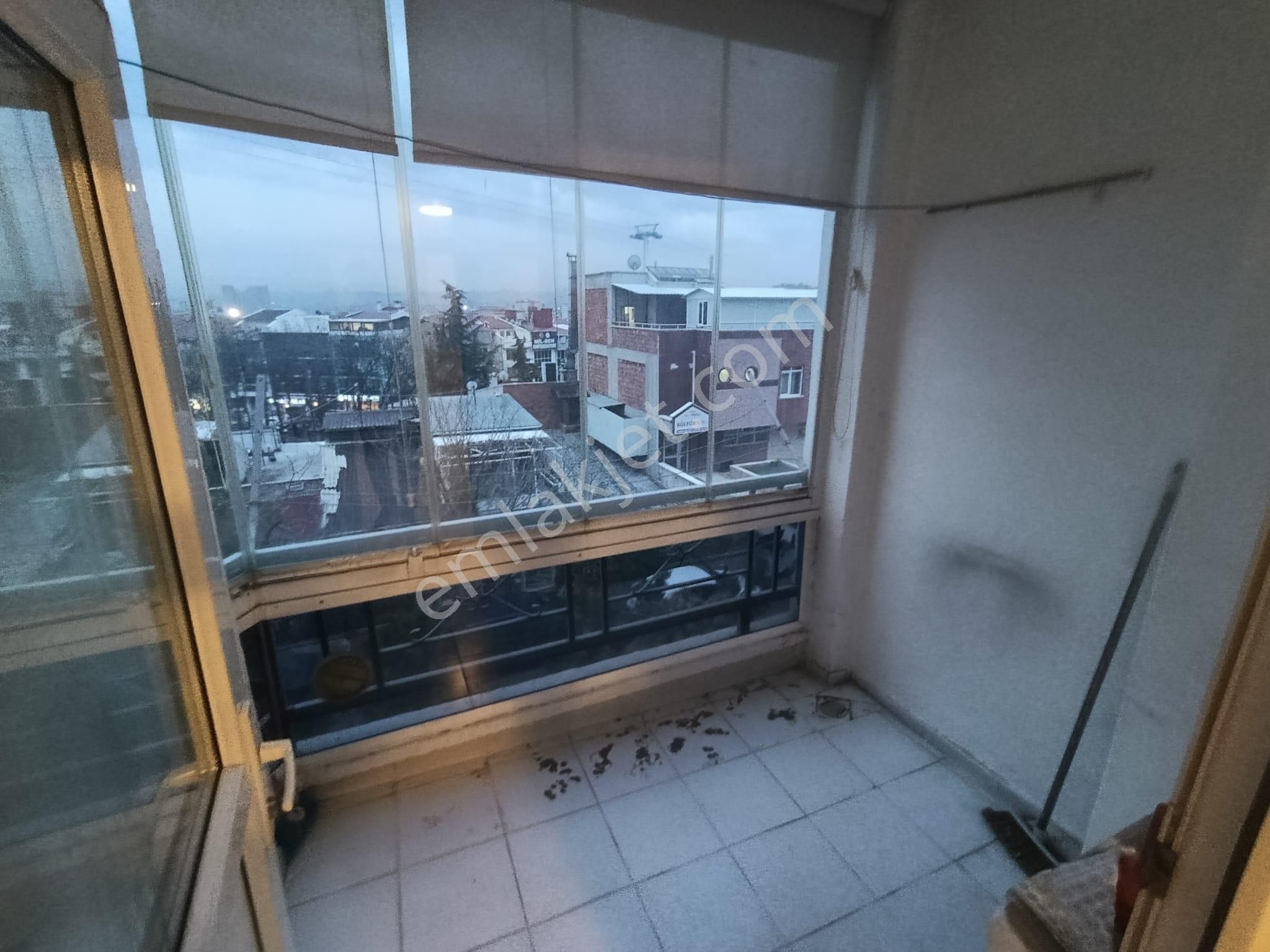 Y.mahalle Çarşı Mah. Katta Çift Balkonlu 3+1 Satılık Daire - Görsel 6