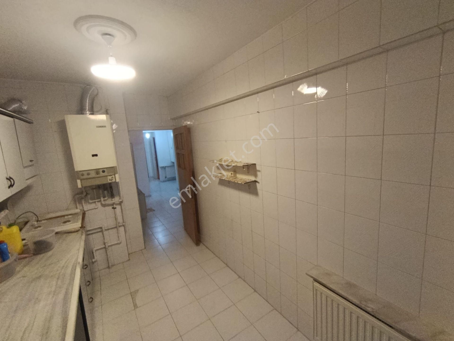 Y.mahalle Çarşı Mah. Katta Çift Balkonlu 3+1 Satılık Daire - Görsel 4