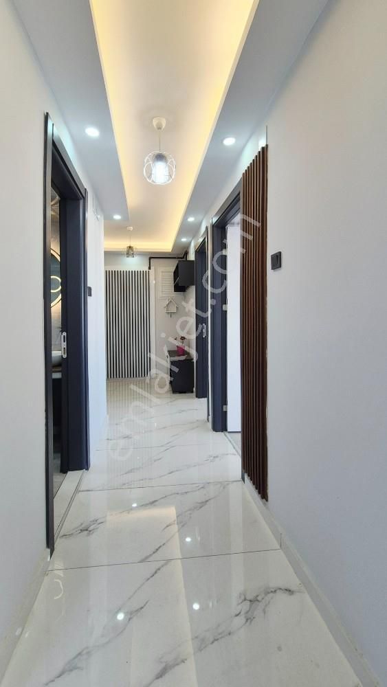 Torbalıda Site İçinde Nitelikli Tadilatlı Satılık 2+1 Daire - Görsel 23