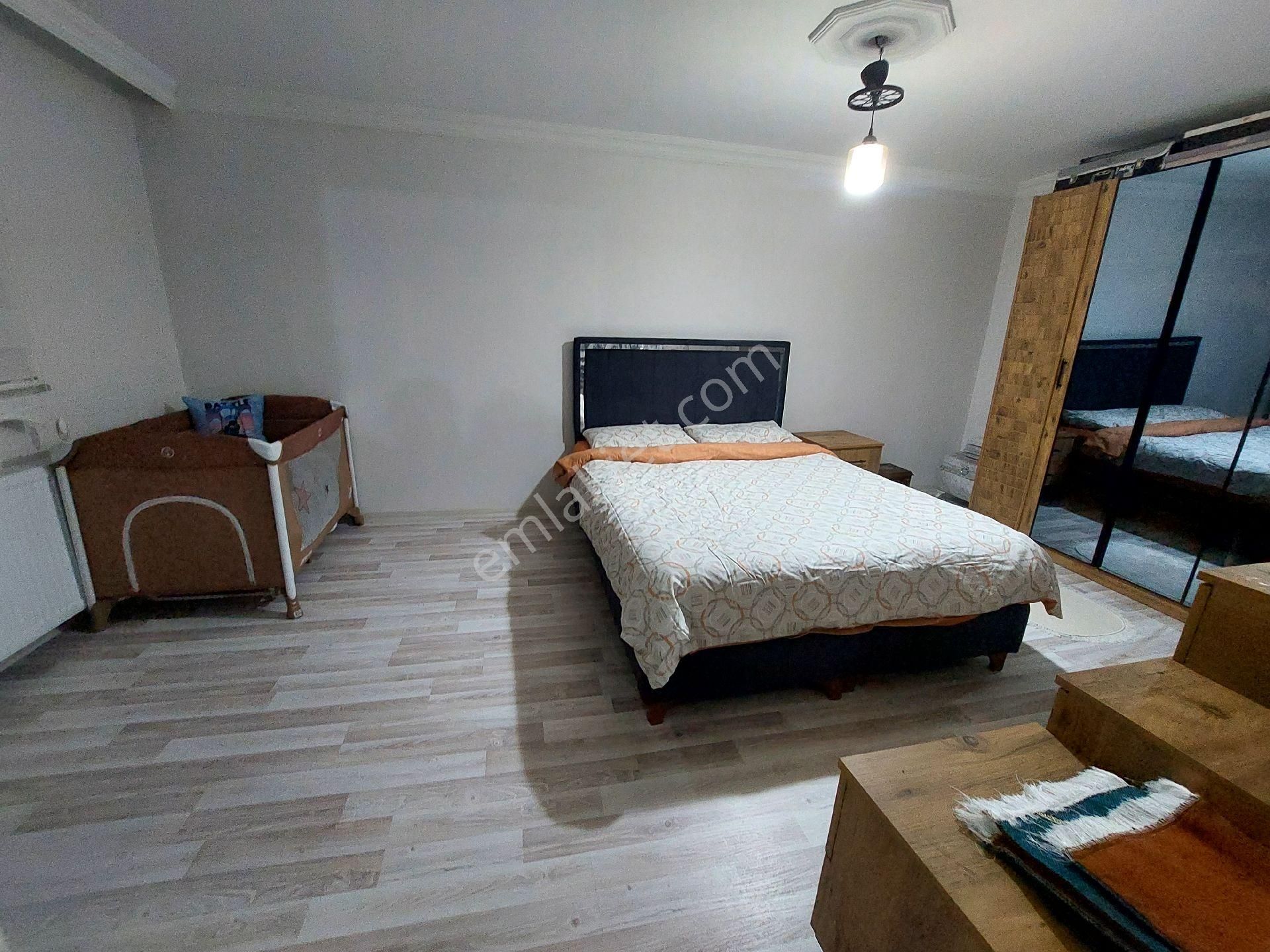 Gaziosmanpaşa Küçükköy Yeni Mah Satılık Çatı Kat 2+1 100 M2 - Görsel 6