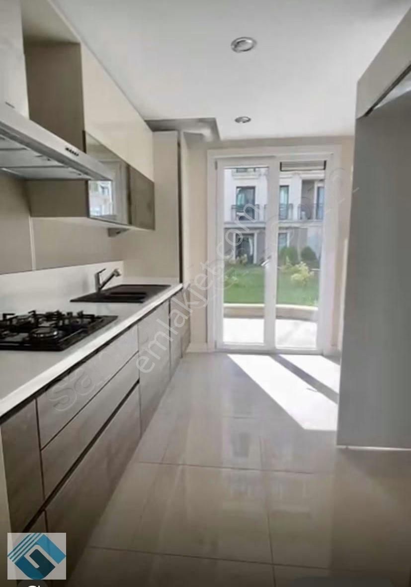 Deniz İstanbul Bahçe Kullanımlı 2+1 Satılık - Görsel 3