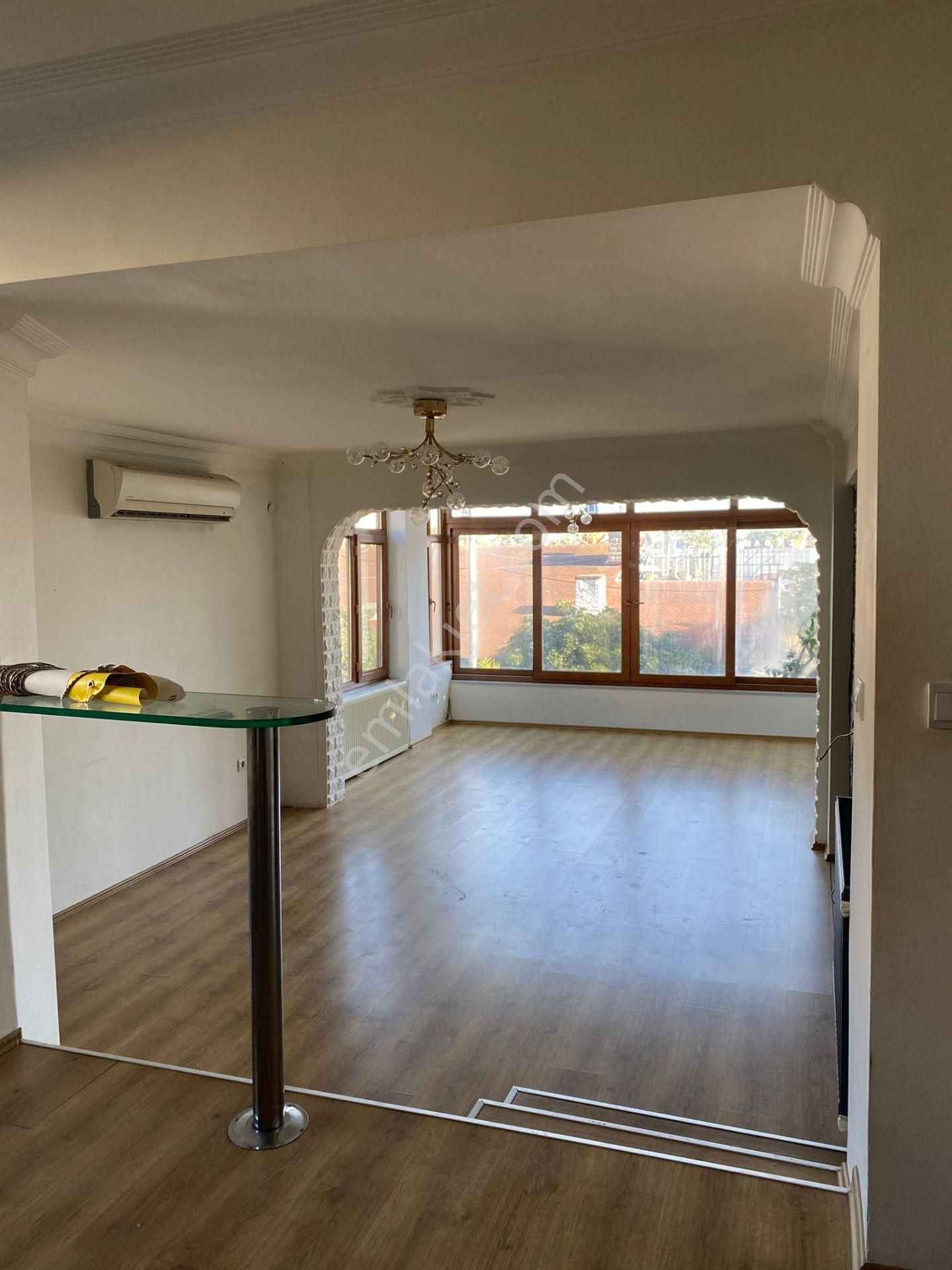 Emlak Dünyası Tuzla Cami Mh 4+2 Villa Tipi Satılık