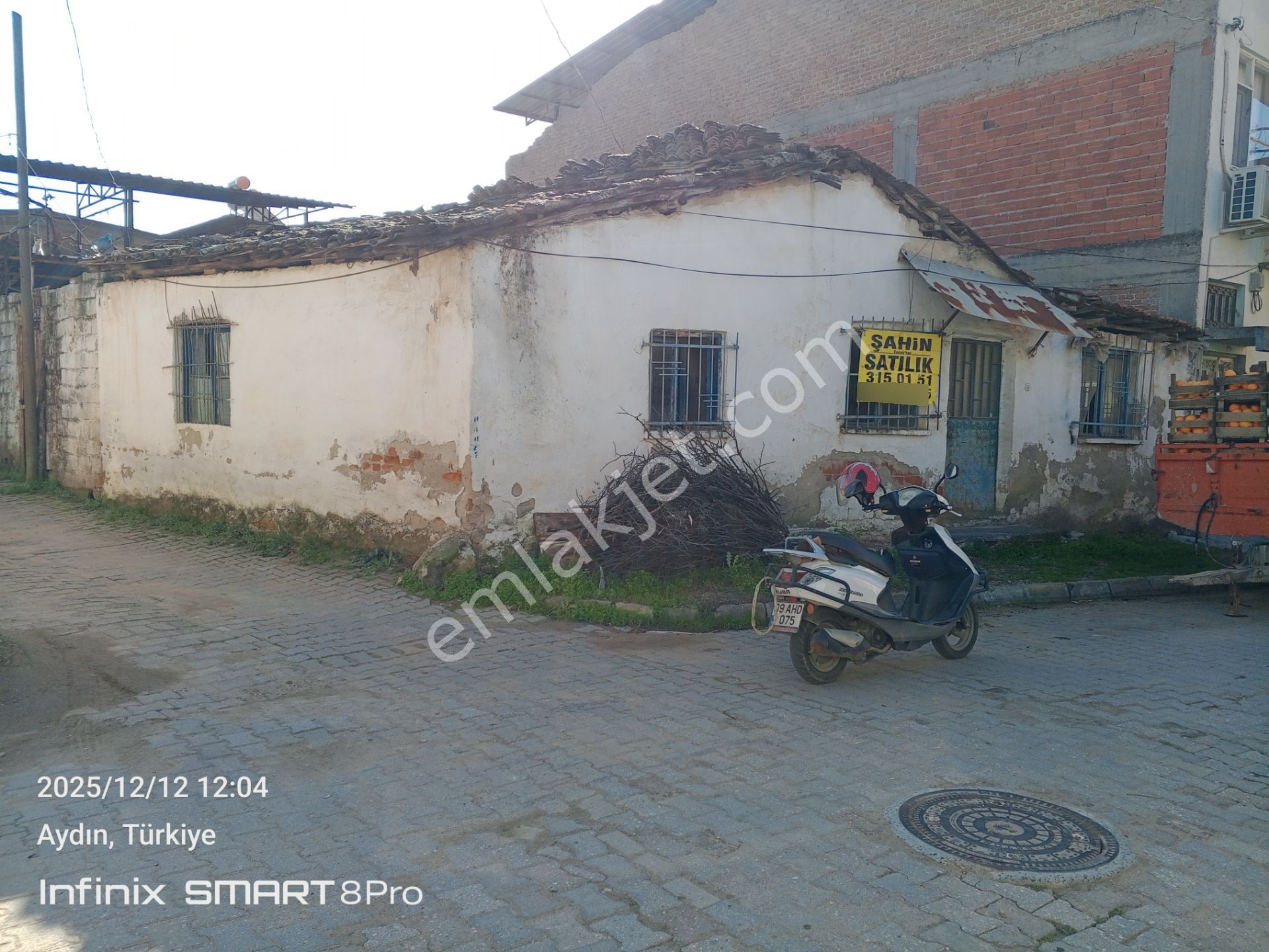 Nazilli Şahin Emlaktan Arslanlı Mh.satılık Müstakil Ev