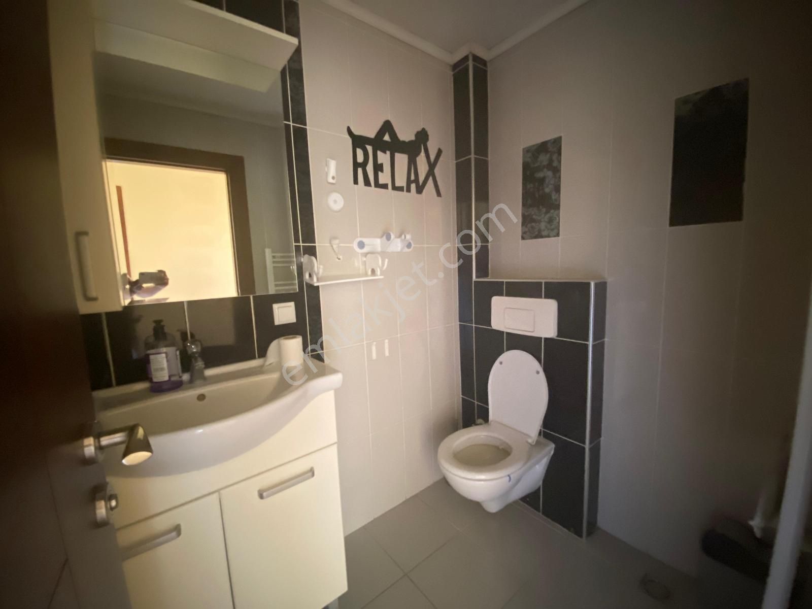 Bess'den İsmet İnönü-1 Cad. Üzerinde Kiralık 2+1 Ofis - Görsel 14