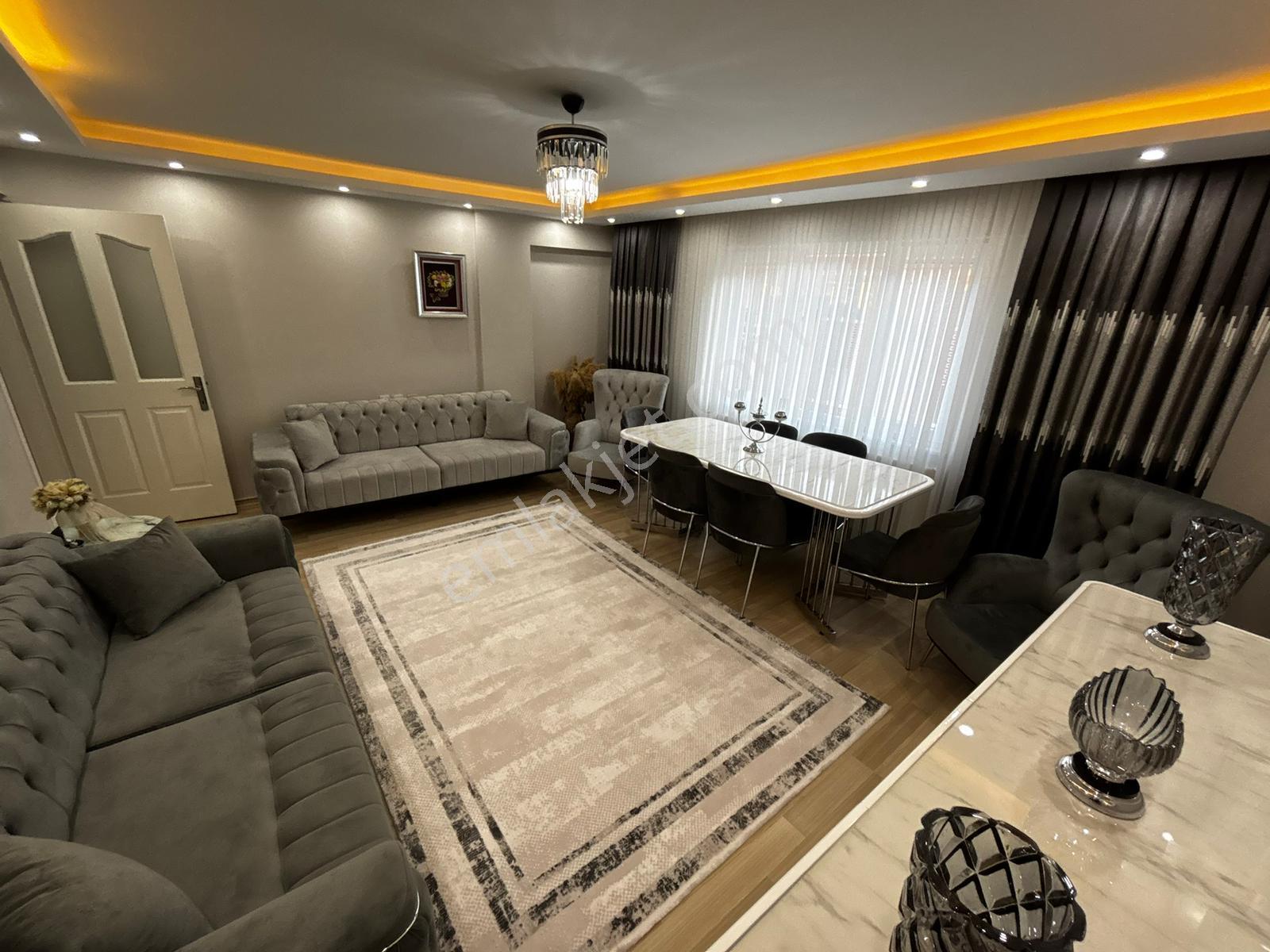 🏡şehitler Mahallesi 🏡 ✅6+1 260m2 4 Katlının Çatı Dubleksi Kombili Balkonlu - Görsel 2