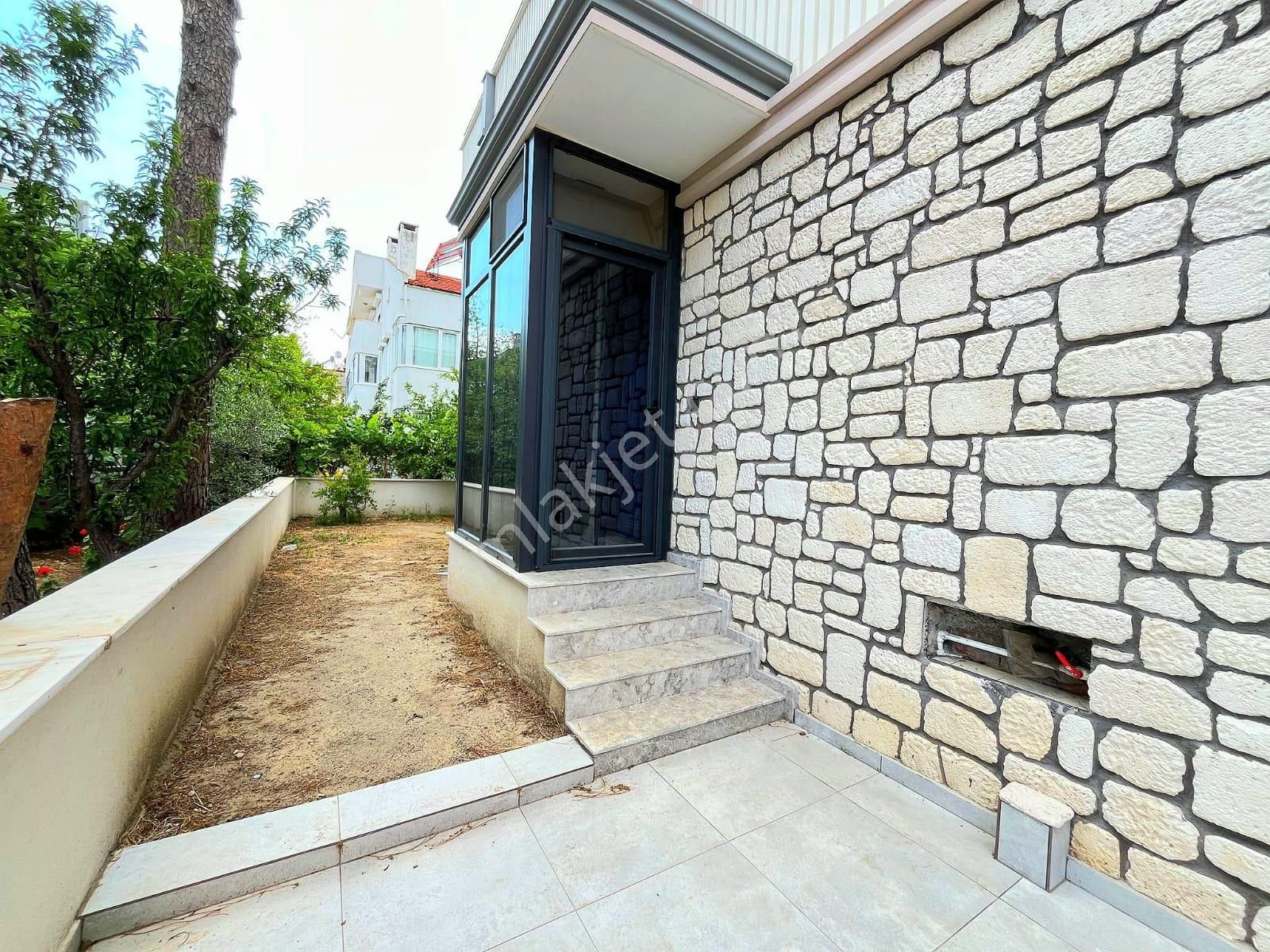 ▶ ▶ Akçay Körfez'den Konumuyla Ayrıcalıklı Çift Mutfaklı 3+1 Satılık Villa - Görsel 5