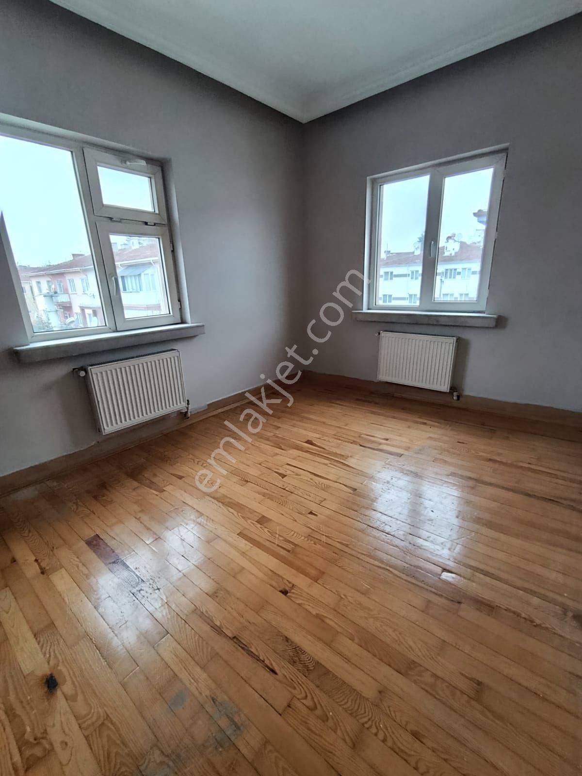 Ertuğrulgazi Mahallesinde Satılık 3+1 Daire - Görsel 11