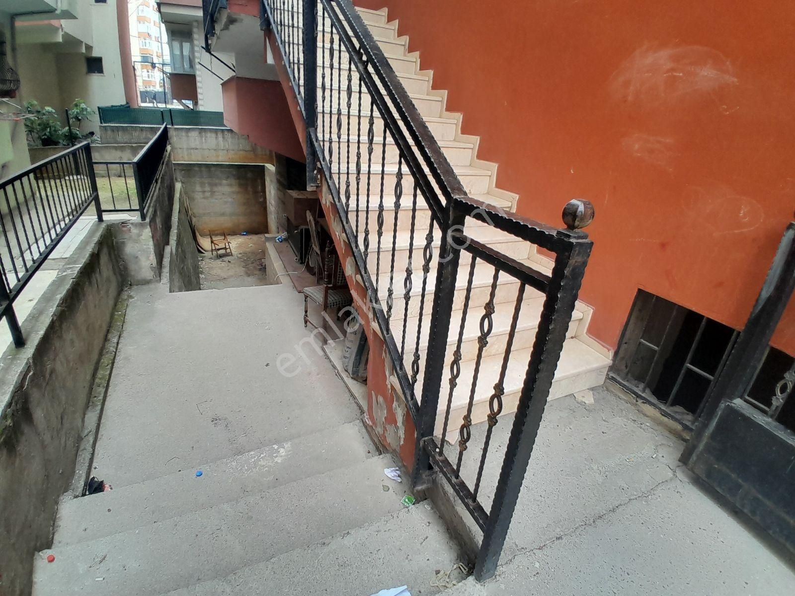 Marmara Hast.yakın Metroya Yürüme Kiralık 150m2 Depo Yüksek Tava - Görsel 3