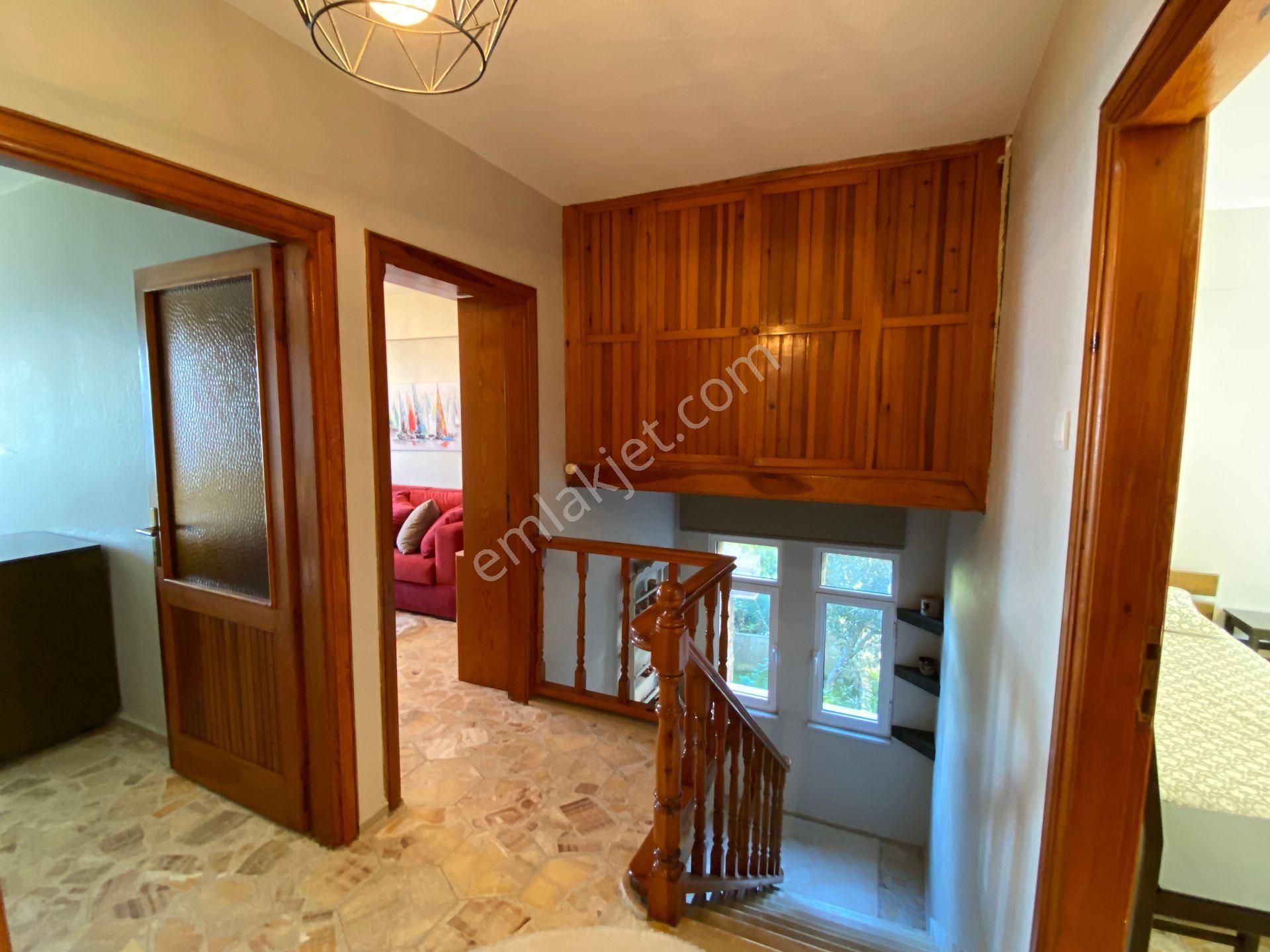 Ayvalık Armutçuk Sahilinde Denize Sıfır Eşsiz Manzaralı 3+1 Dubleks - Görsel 27