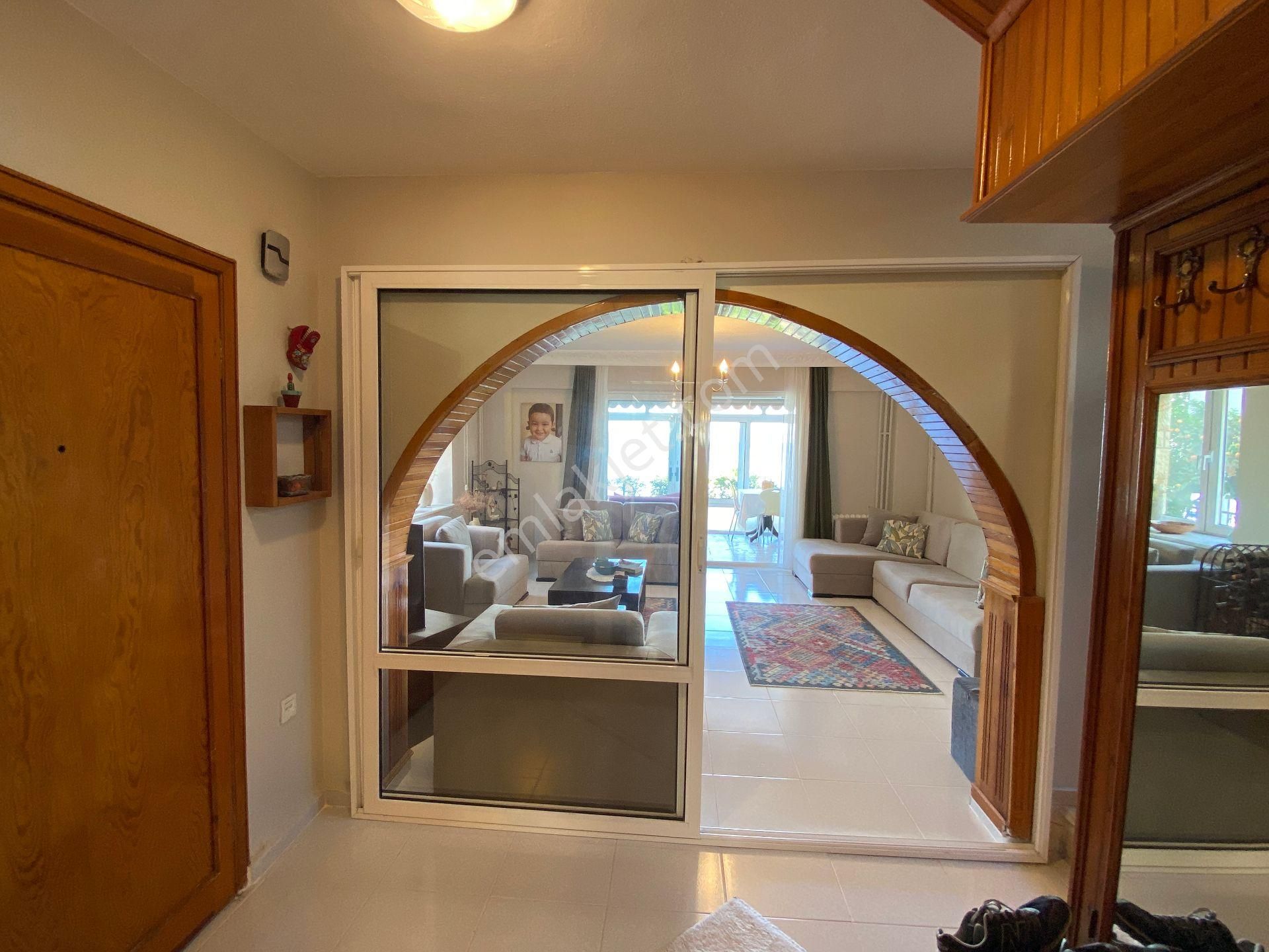 Ayvalık Armutçuk Sahilinde Denize Sıfır Eşsiz Manzaralı 3+1 Dubleks - Görsel 14