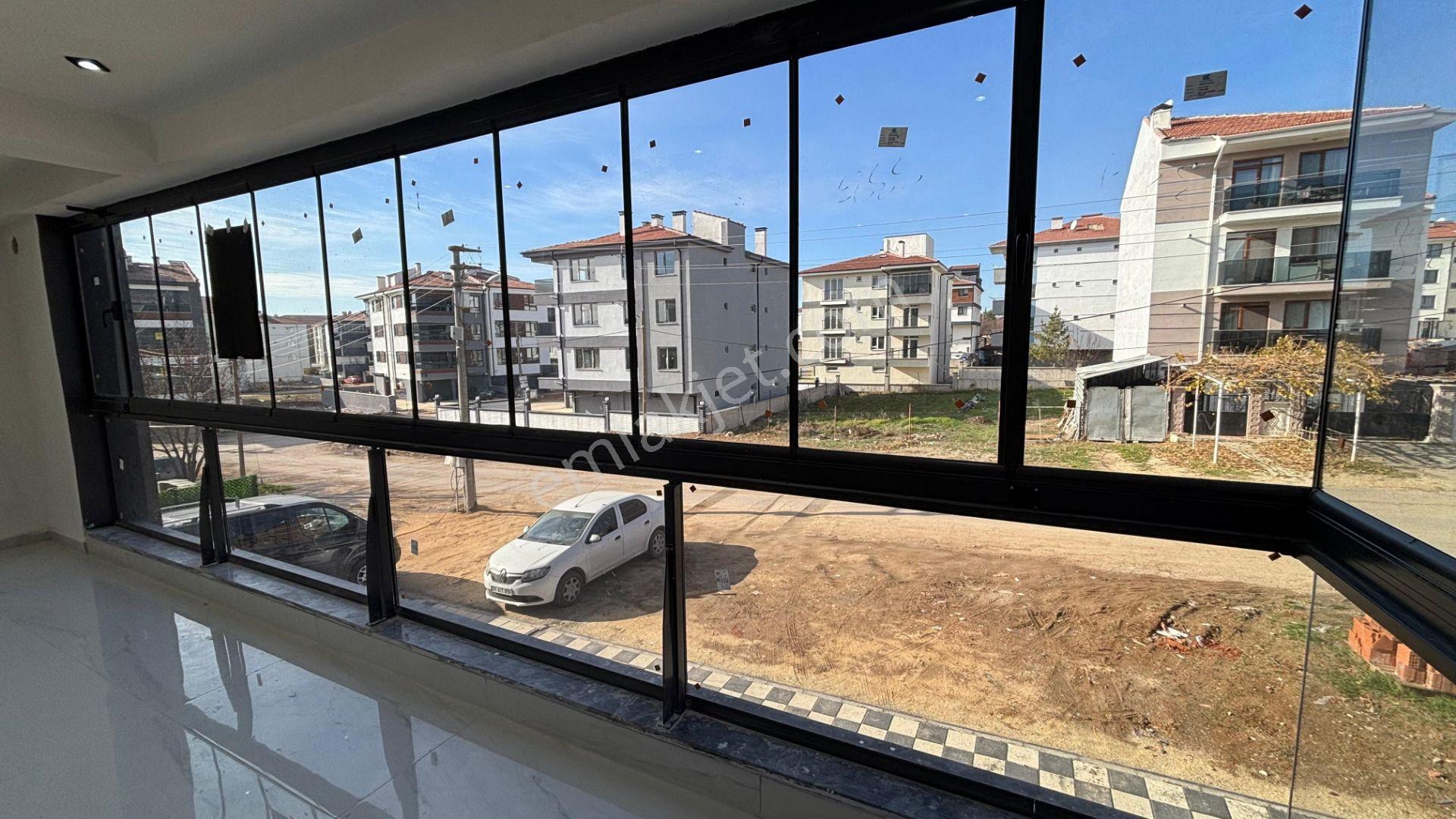 Recep Ümit'ten 71 Evler Mahallesinde Şehir Hastanesi Tramvay Durağı Yakını 2+1 Ferah Daireler Fç10 - Görsel 17
