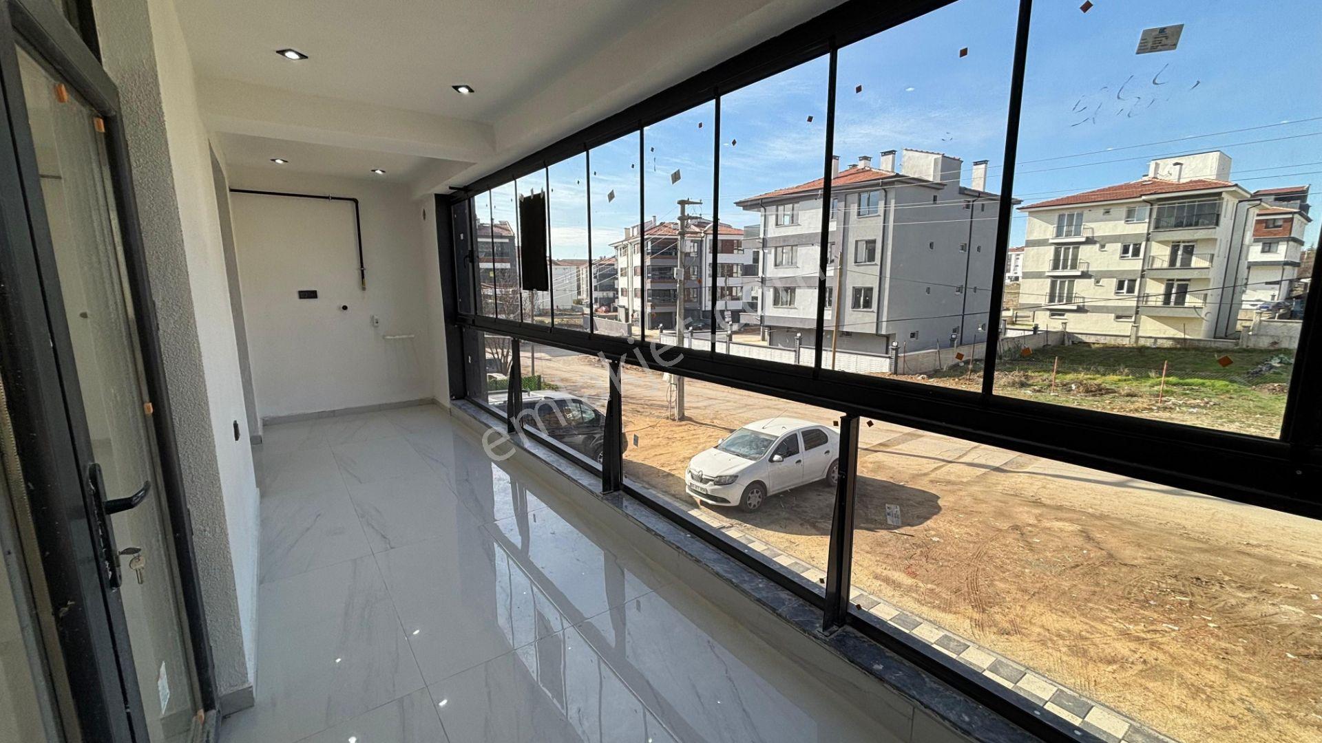 Recep Ümit'ten 71 Evler Mahallesinde Şehir Hastanesi Tramvay Durağı Yakını 2+1 Ferah Daireler Fç10 - Görsel 14
